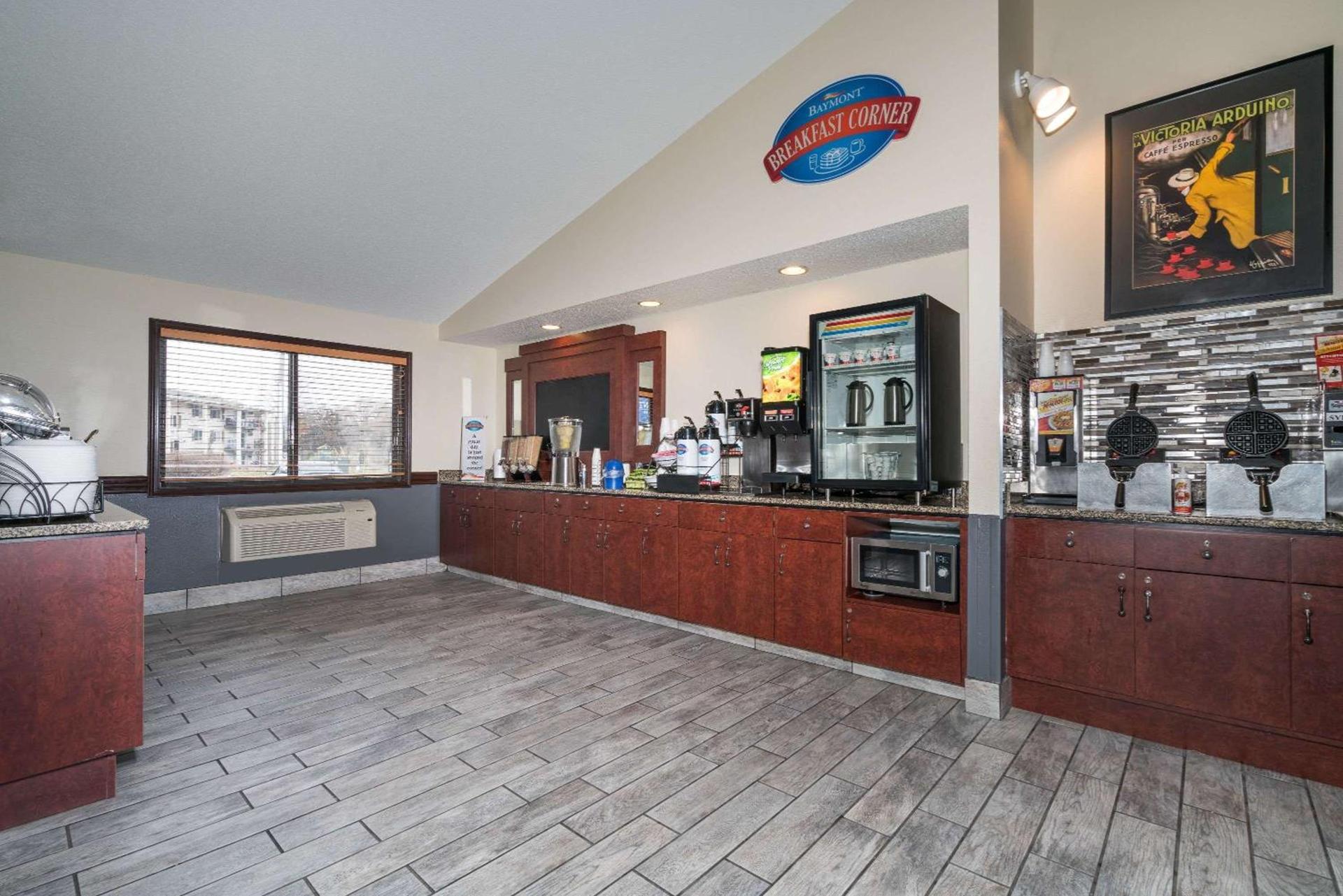 Baymont by Wyndham Bloomington MSP Airport photo 4