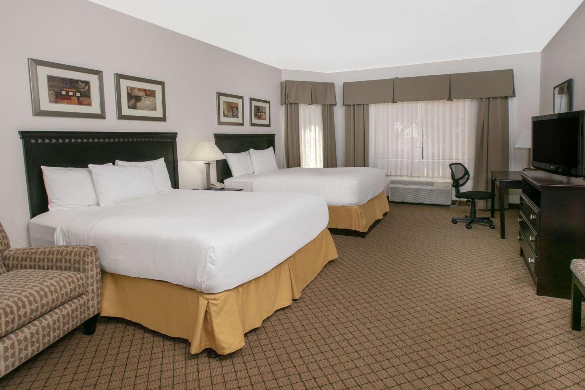 Baymont by Wyndham Roswell photo 4