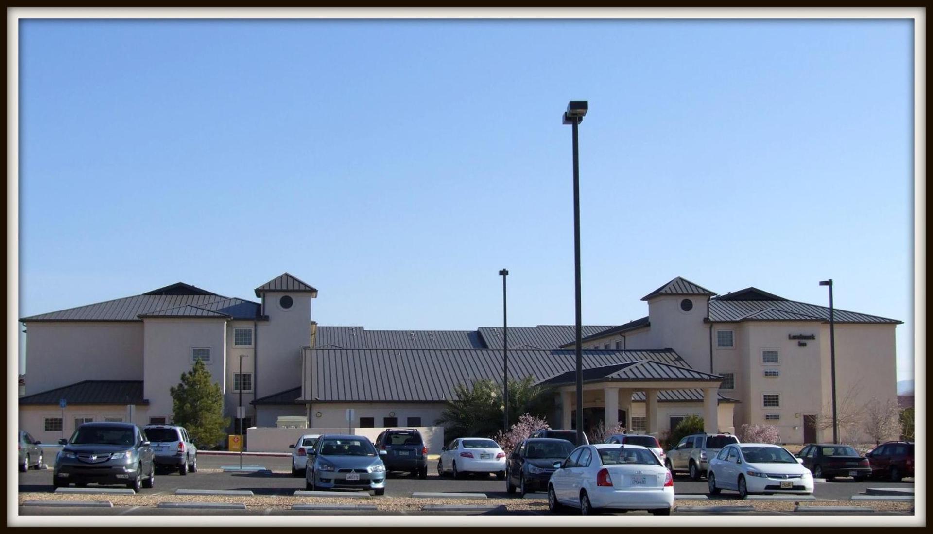 Landmark Inn Fort Irwin photo 5