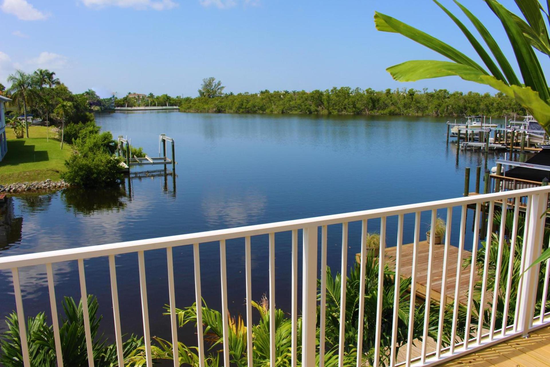 Latitude 26 Waterfront Boutique Resort - Bonita Springs photo 28