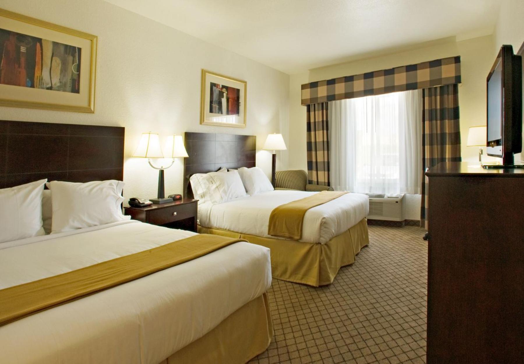 Holiday Inn Express & Suites Childress by IHG photo 4