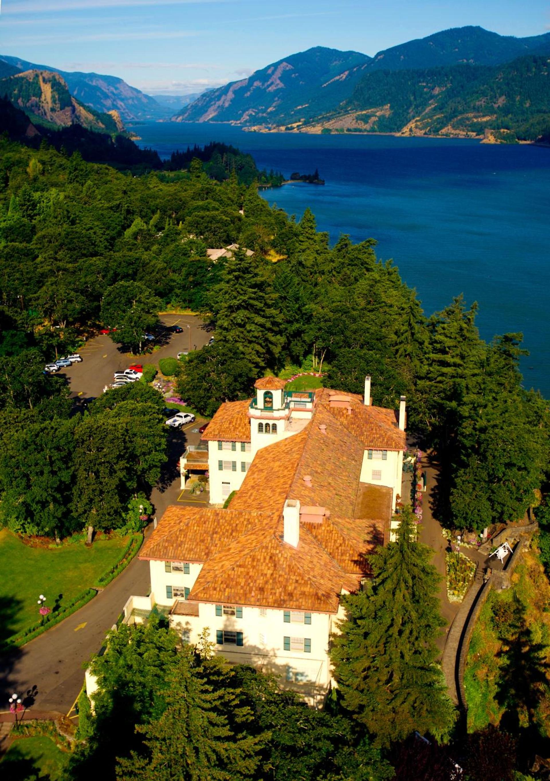 Columbia Gorge Hotel & Spa photo 16