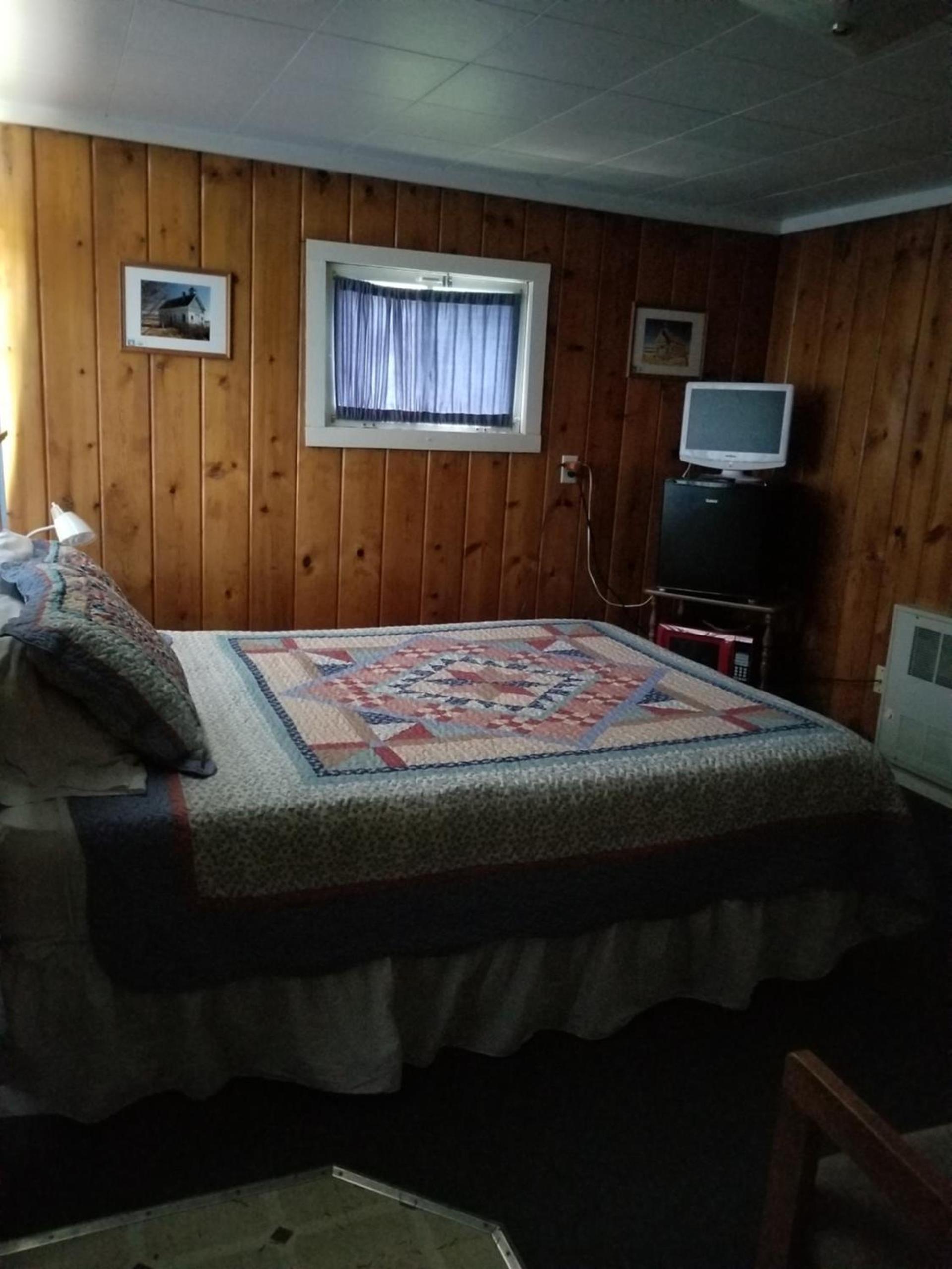Little River Motel Saint Regis photo 14