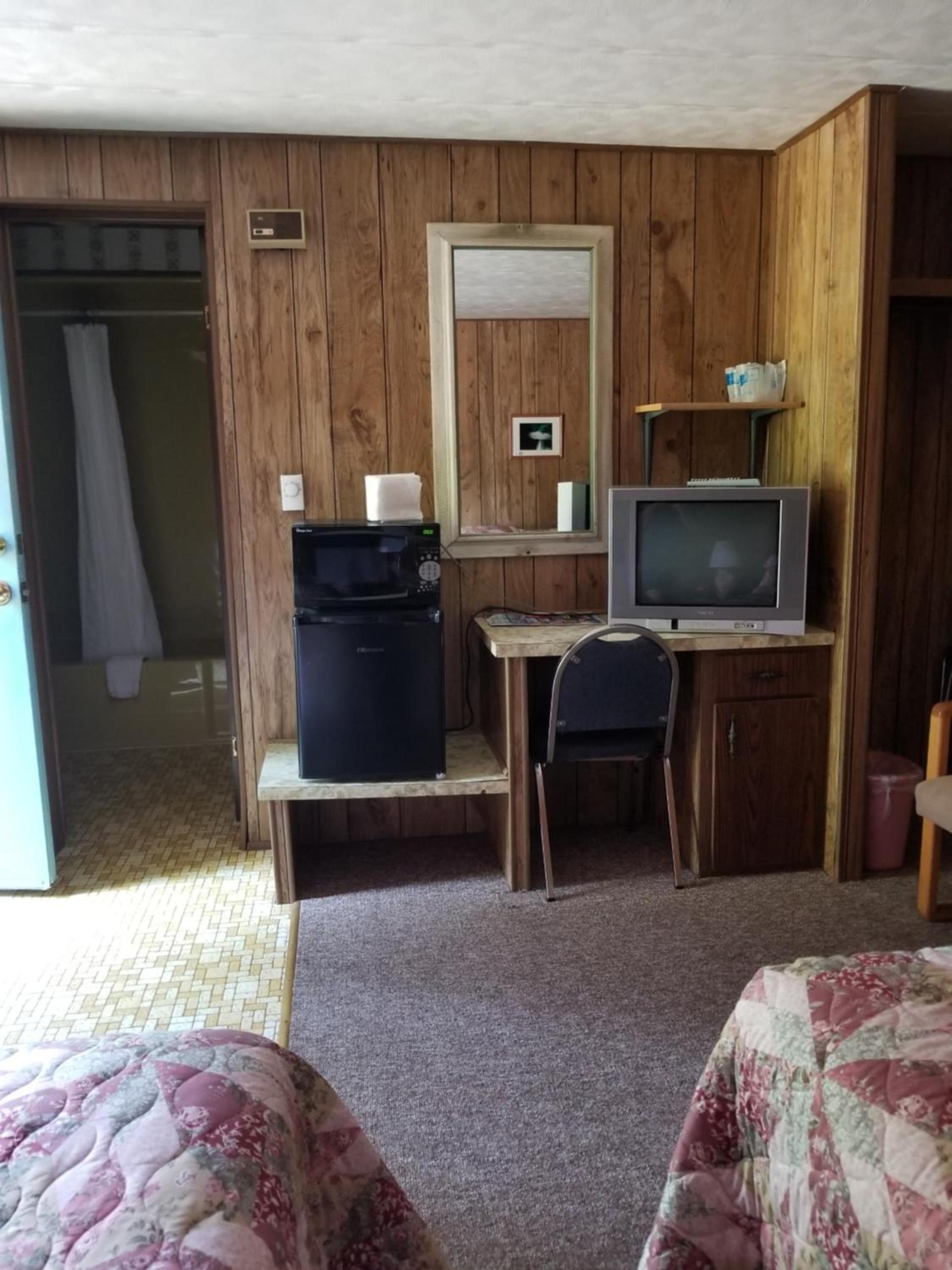 Little River Motel Saint Regis photo 12
