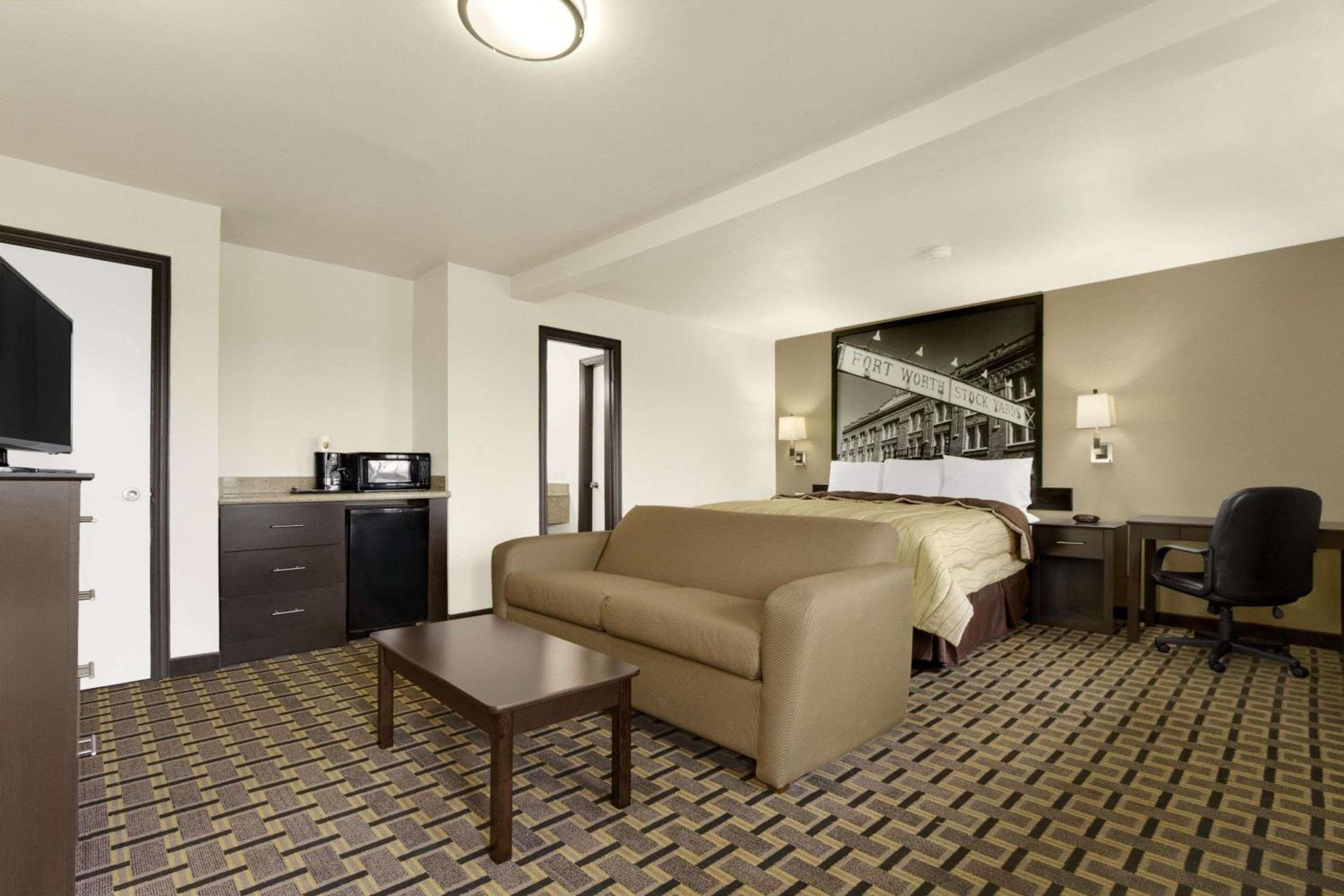 Super 8 by Wyndham Fort Worth TX photo 7
