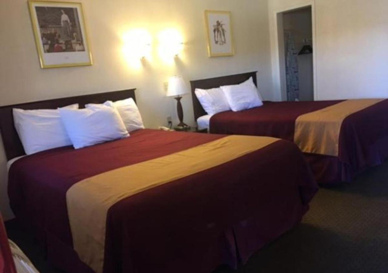 Americas Best Value Inn Ozona photo 22