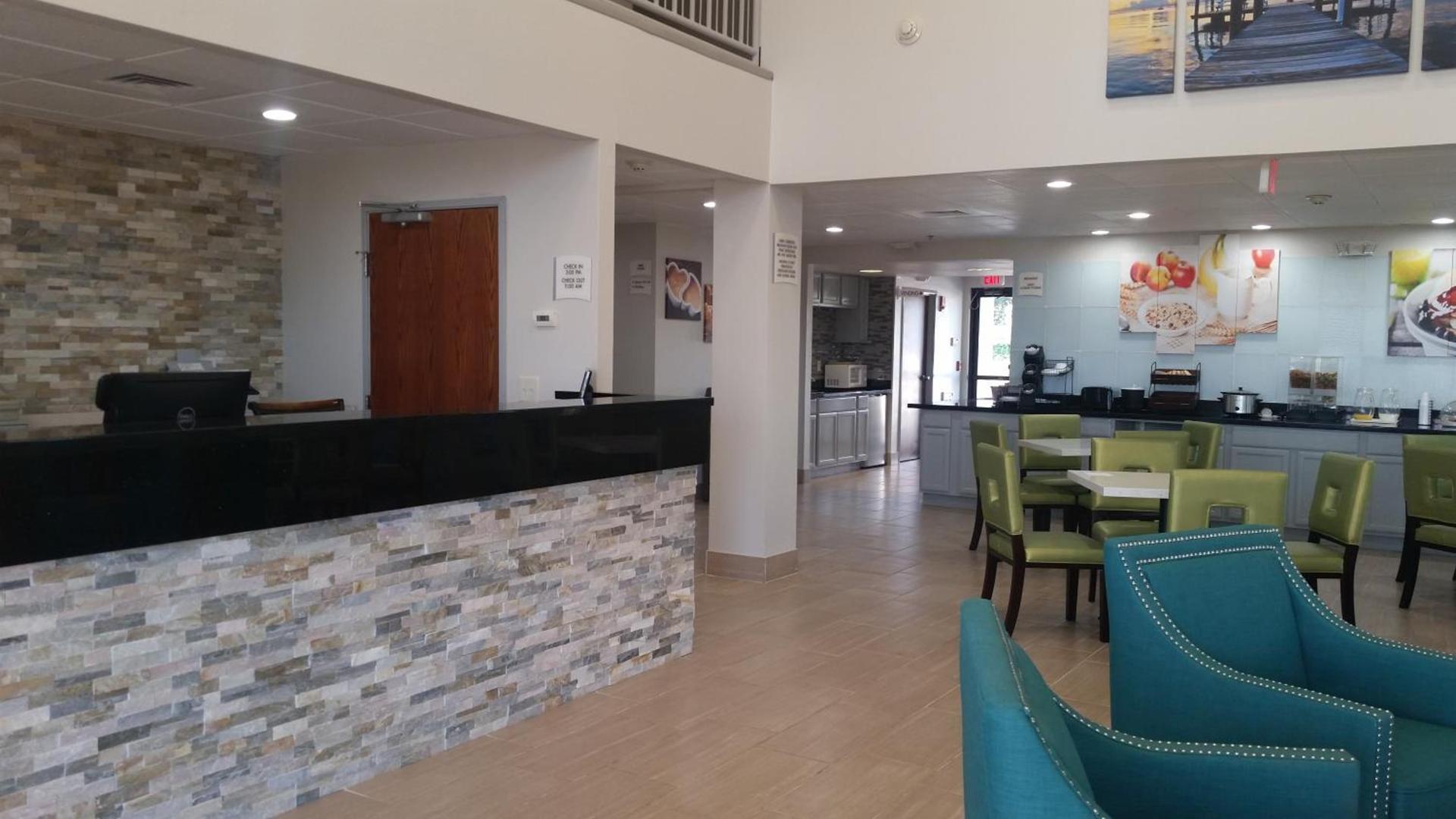 Quality Inn & Suites Mount Vernon photo 2