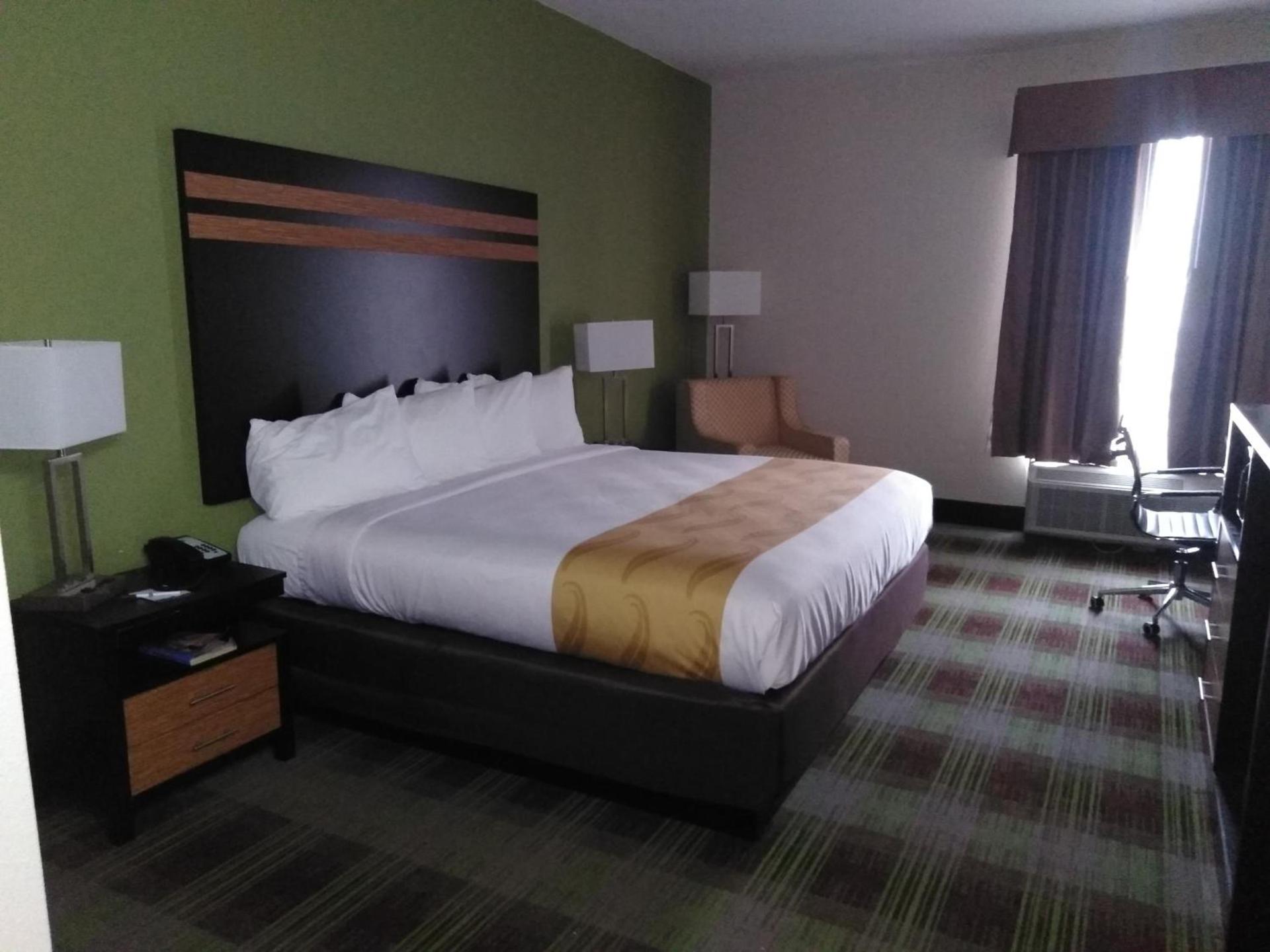 Quality Inn & Suites Mount Vernon photo 34