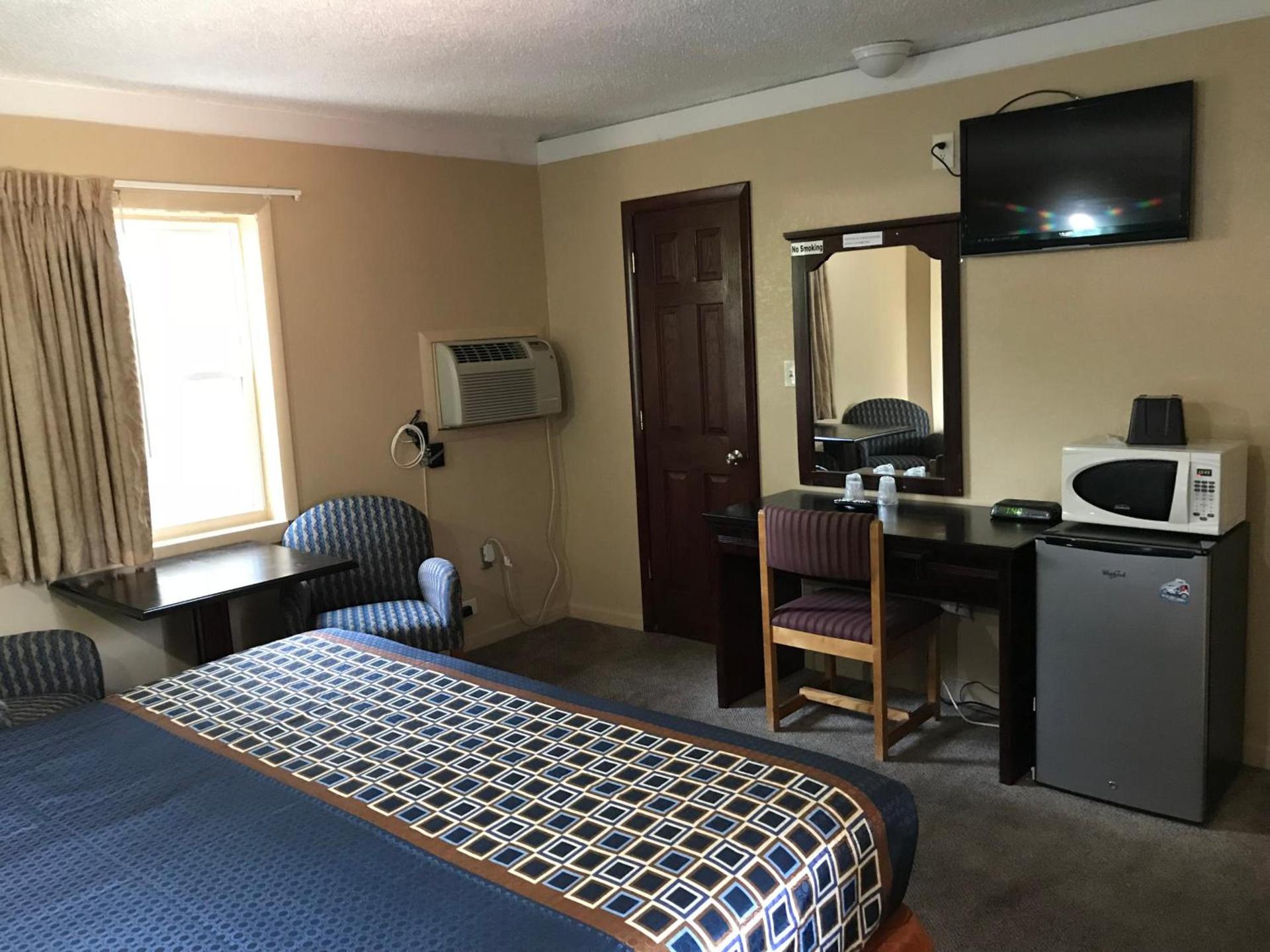 Best Motel photo 16