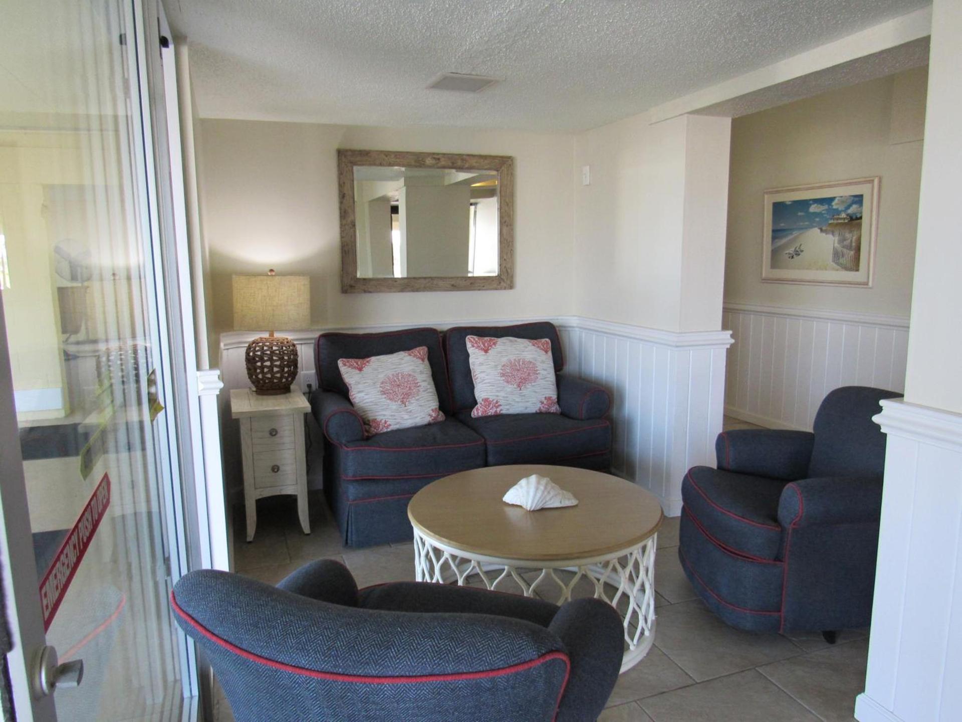 Surf Side Hotel photo 88