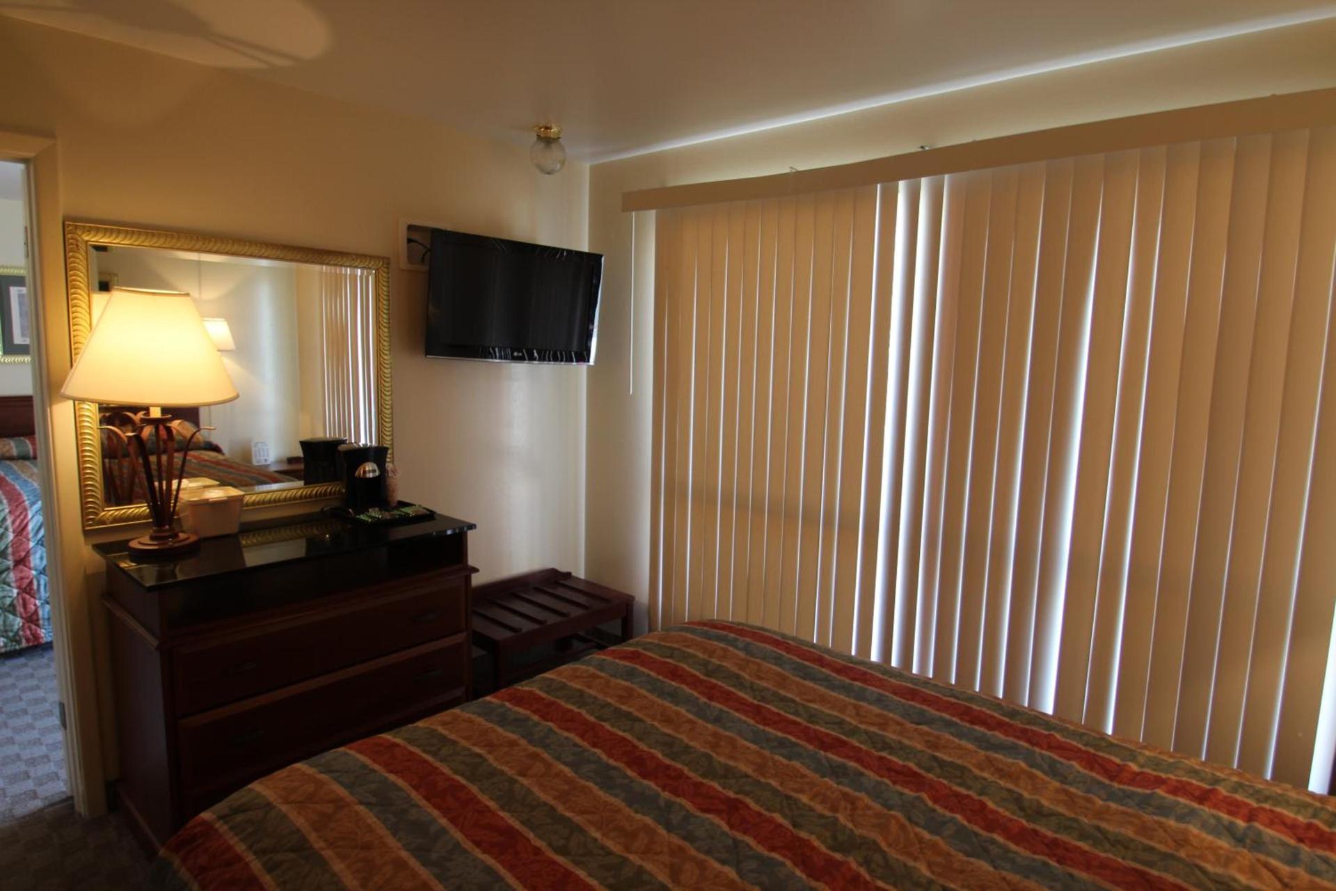 Trails End Motel Sheridan photo 18