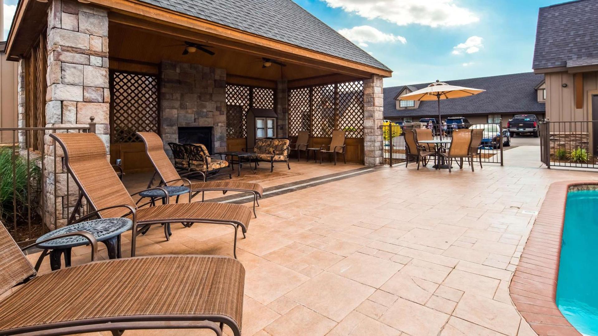 Best Western Plus Weatherford photo 29