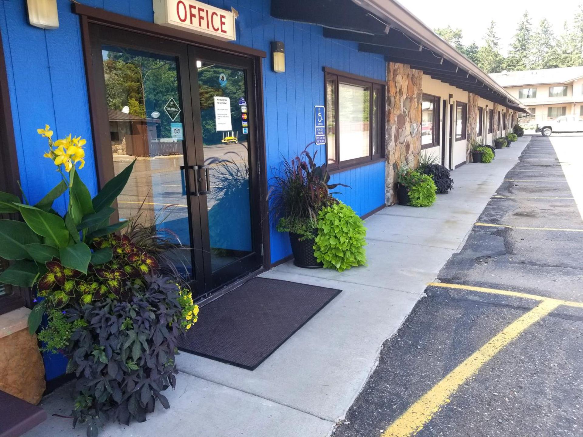 Americas Best Value Inn Hinckley photo 4