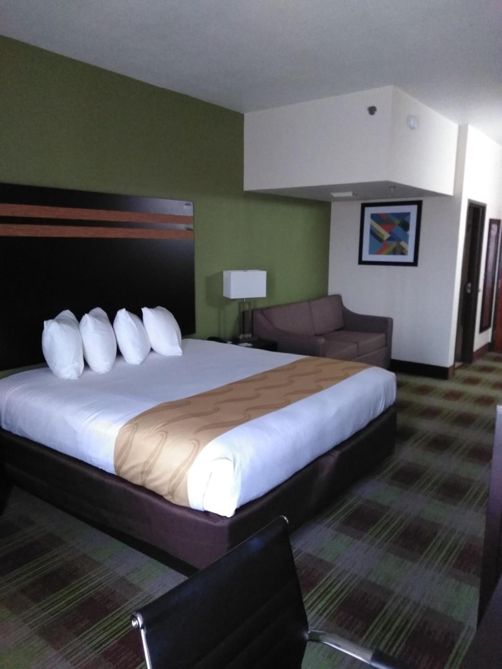 Quality Inn & Suites Mount Vernon photo 50