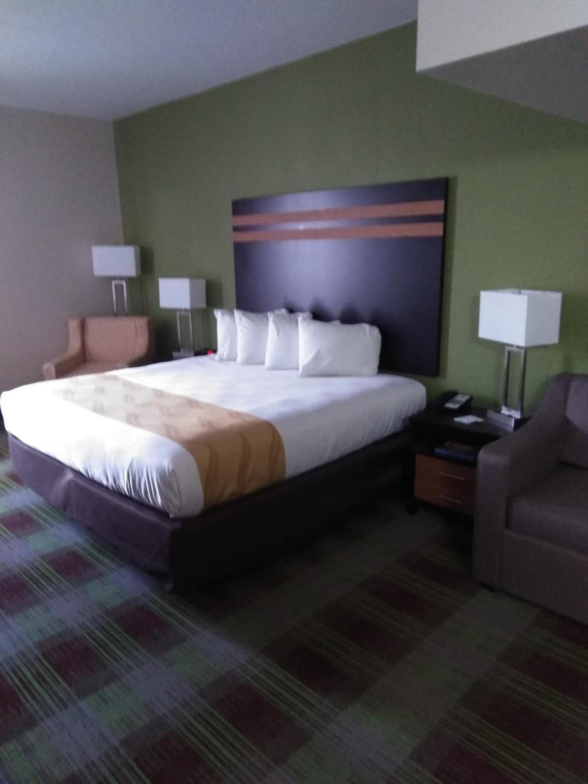 Quality Inn & Suites Mount Vernon photo 33