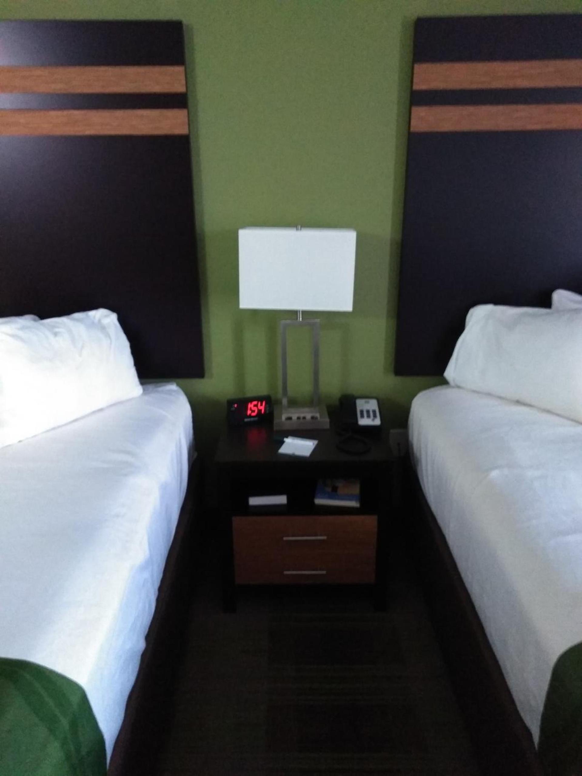Quality Inn & Suites Mount Vernon photo 20