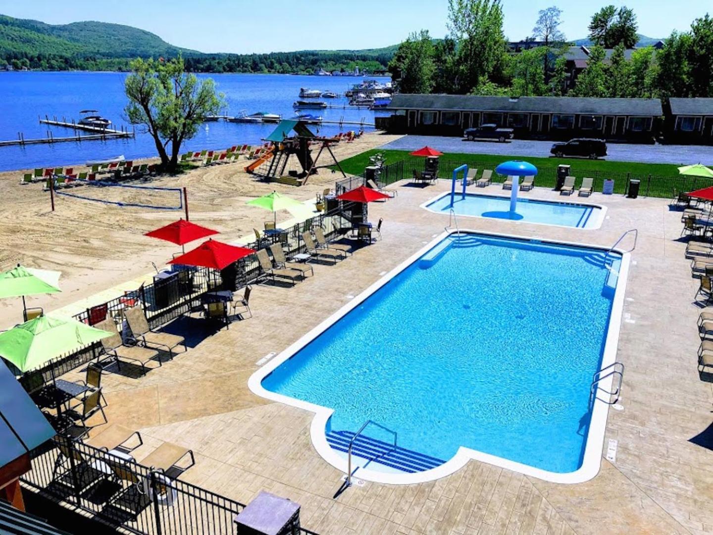 Scotty's Lakeside Resort photo 2