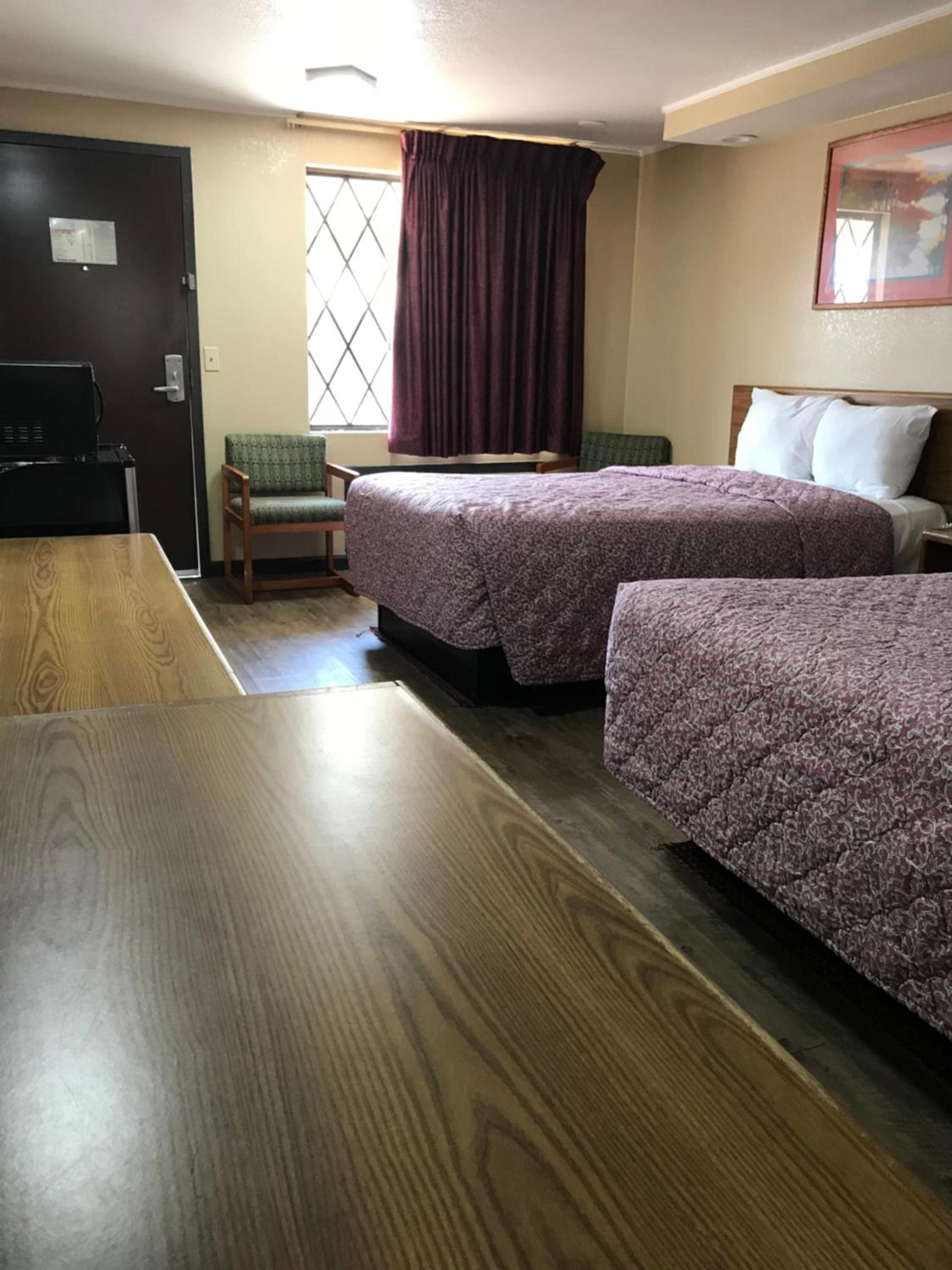 Memphis Inn photo 2