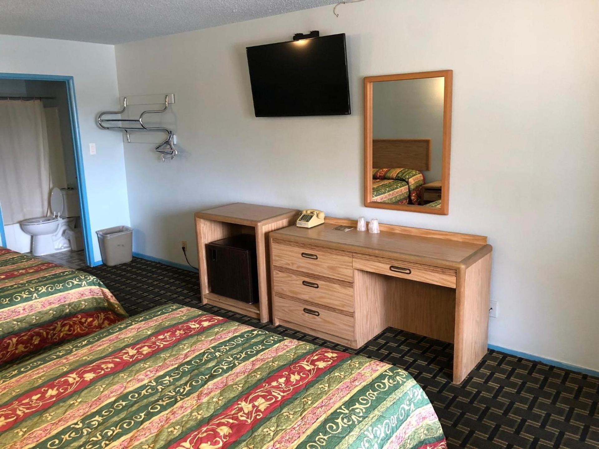 Chester Inn Motel photo 19