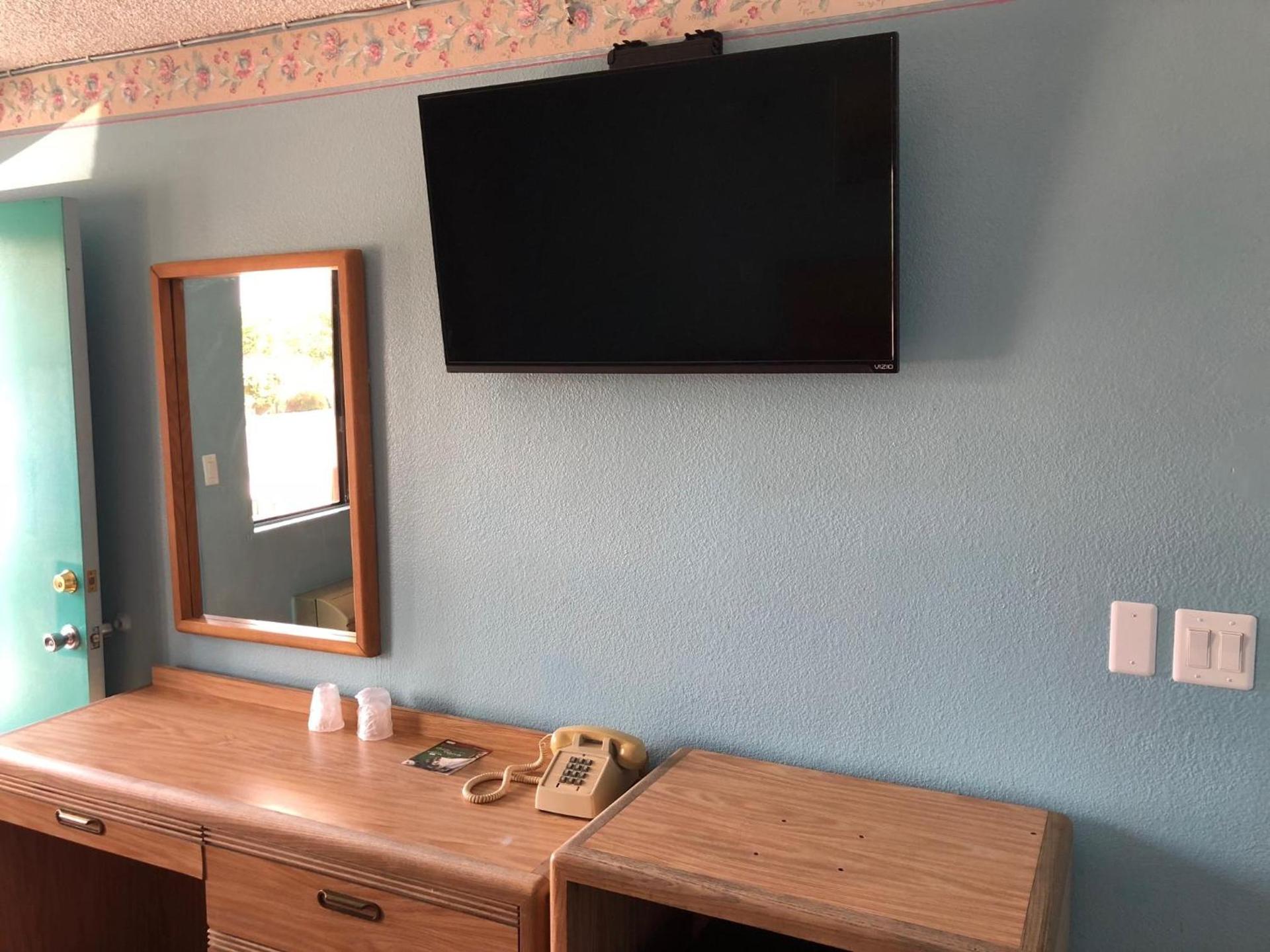 Chester Inn Motel photo 18