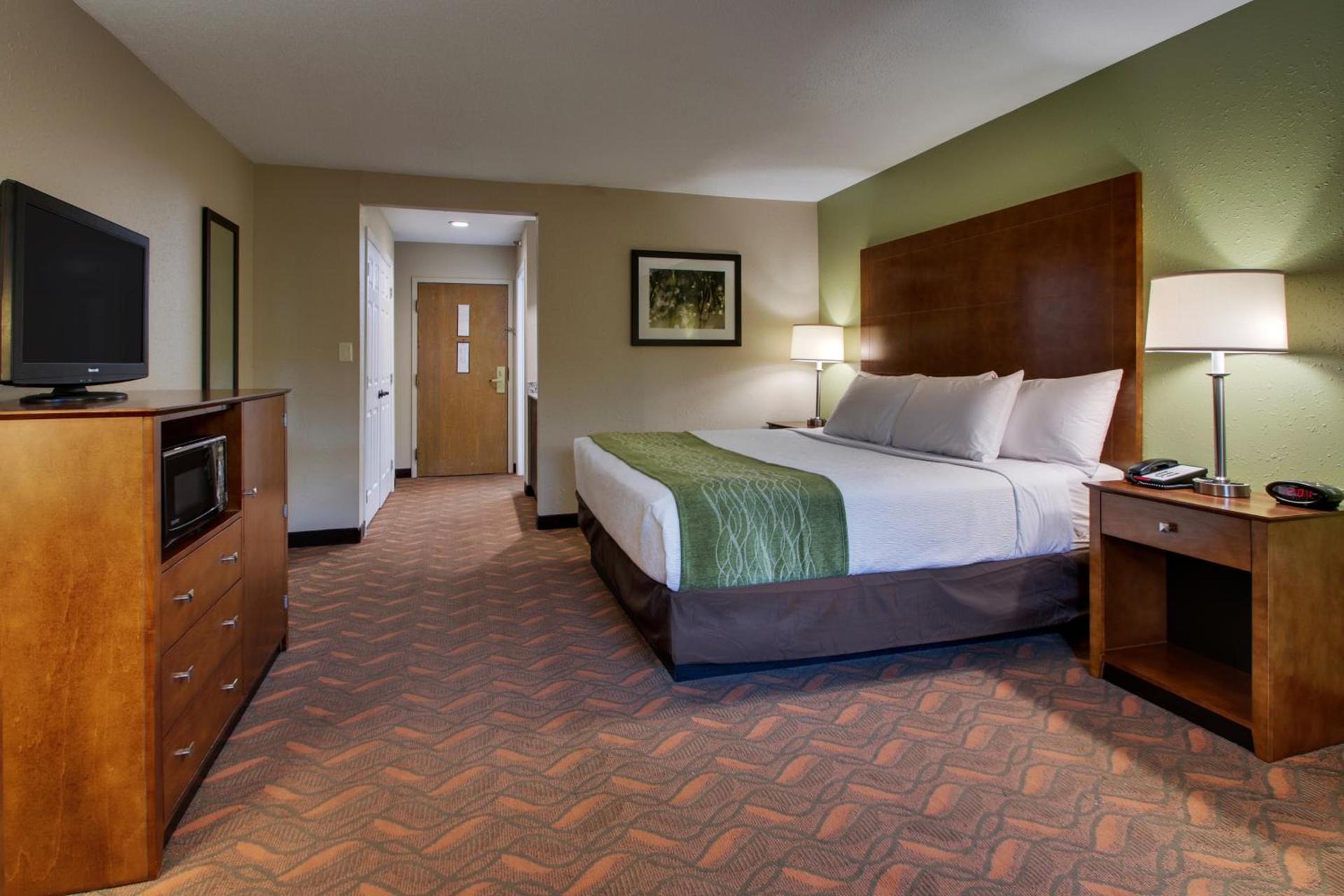 Greenfield Inn & Suites Elizabethtown, KY I65 Exit 94 photo 17