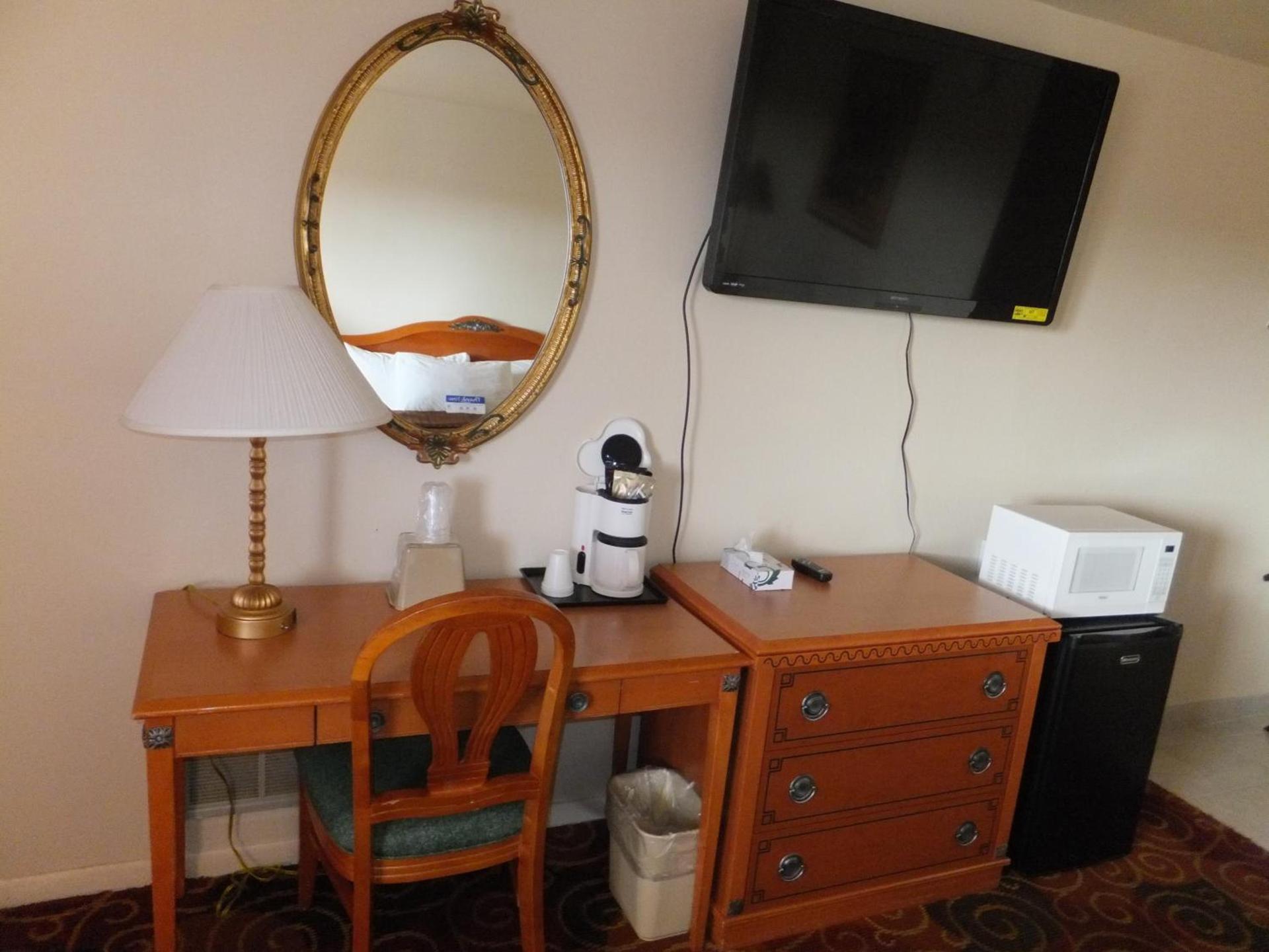 Americas Best Value Inn Santa Rosa, New Mexico photo 13