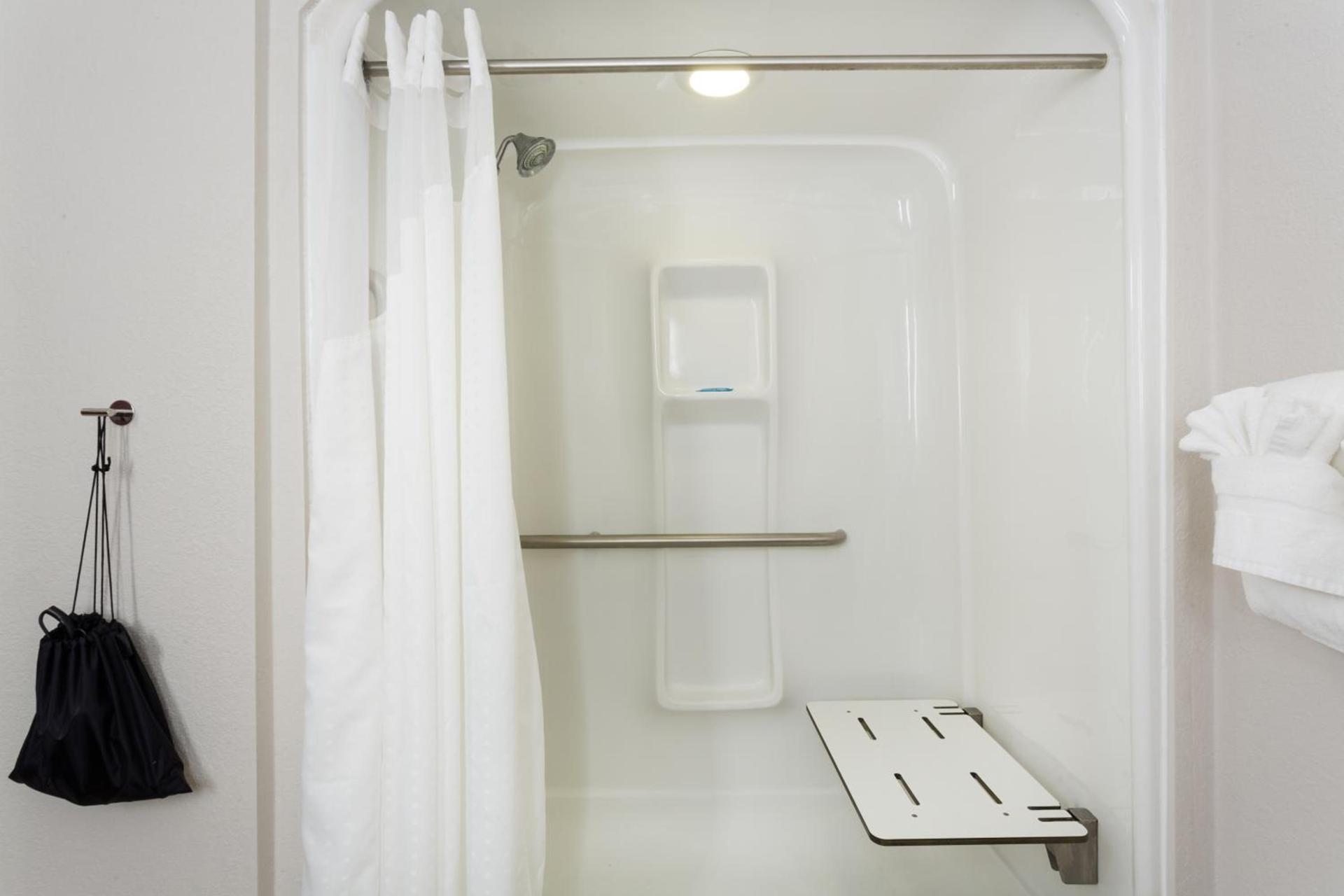 Holiday Inn Express Hotel & Suites Tampa-Fairgrounds-Casino by IHG photo 8