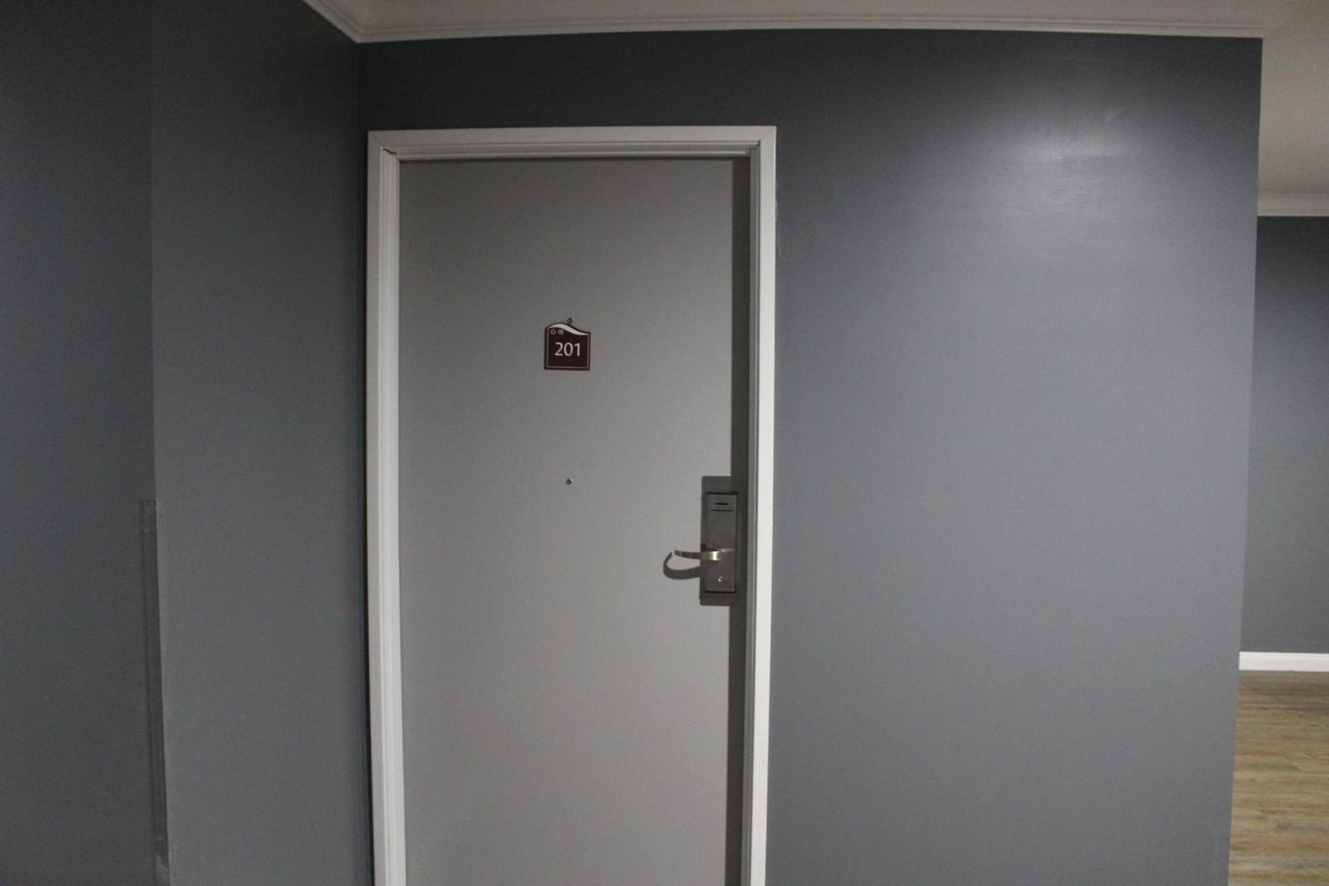 ERTH INN by AGA Los Angeles photo 11