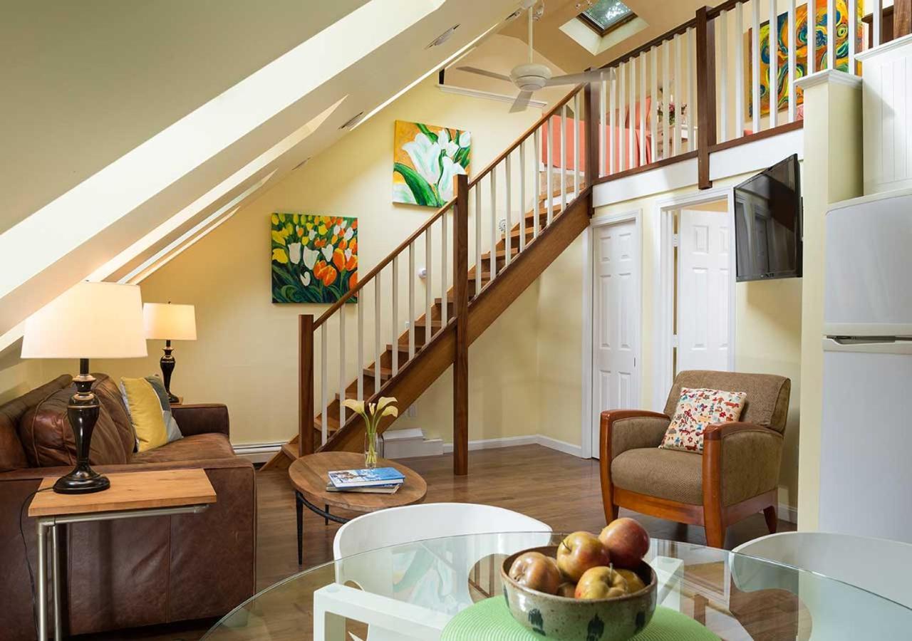 The Provincetown Hotel at Gabriel's photo 49