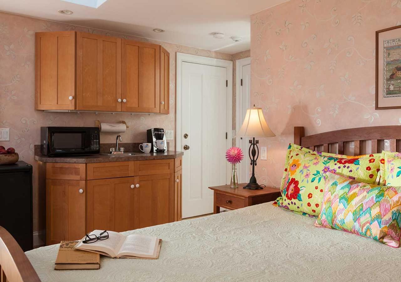 The Provincetown Hotel at Gabriel's photo 11