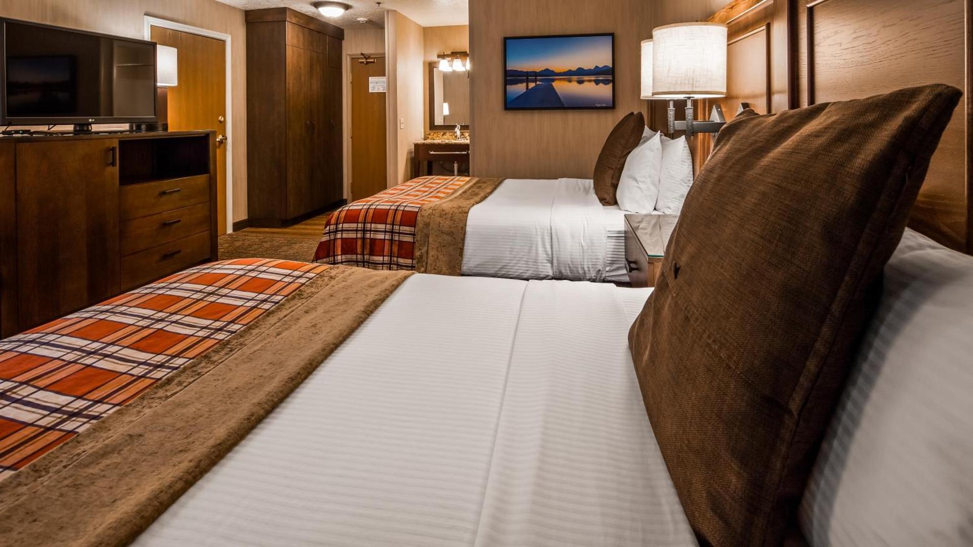 Best Western Plus Flathead Lake Inn and Suites photo 42