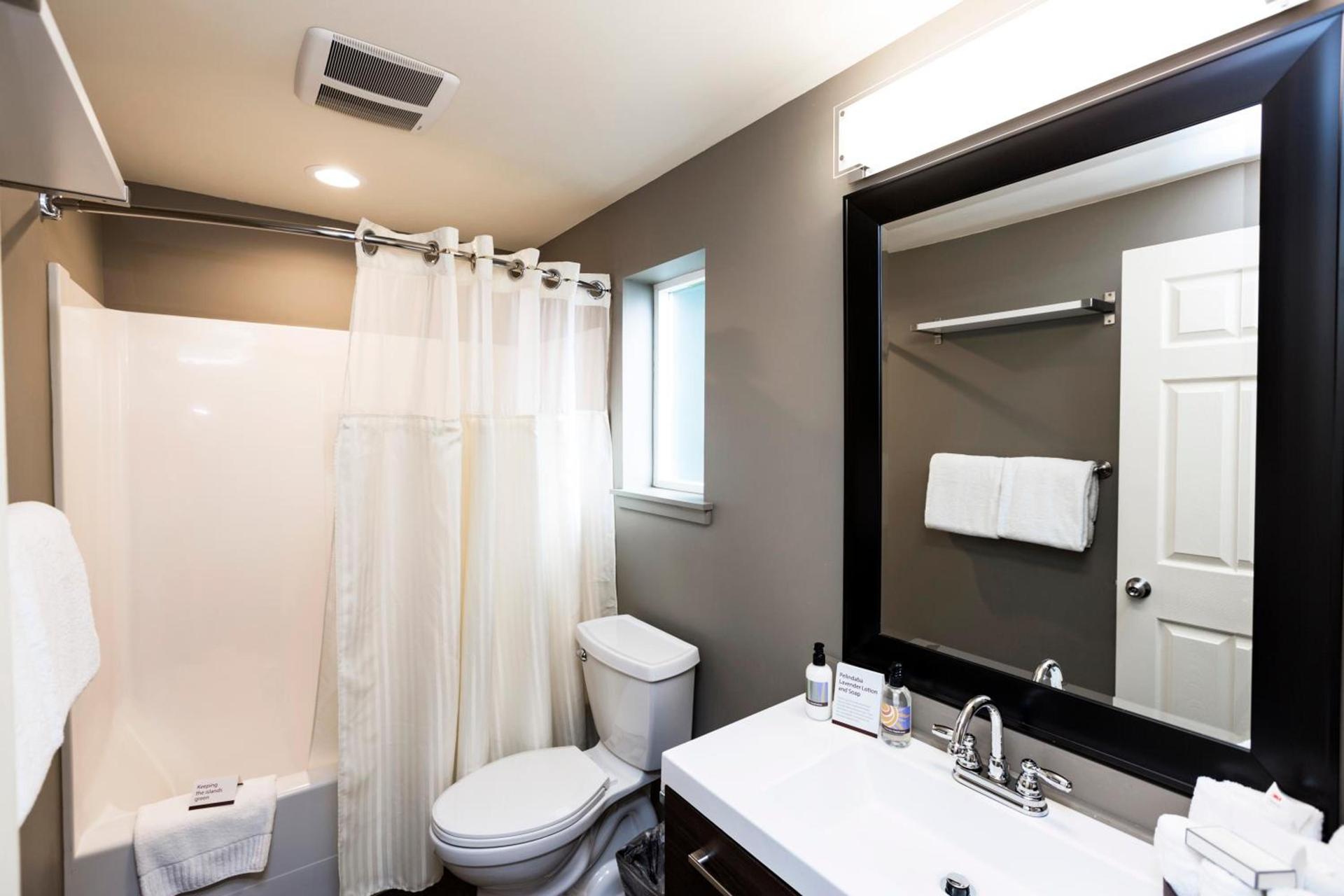 Earthbox Inn & Spa photo 10