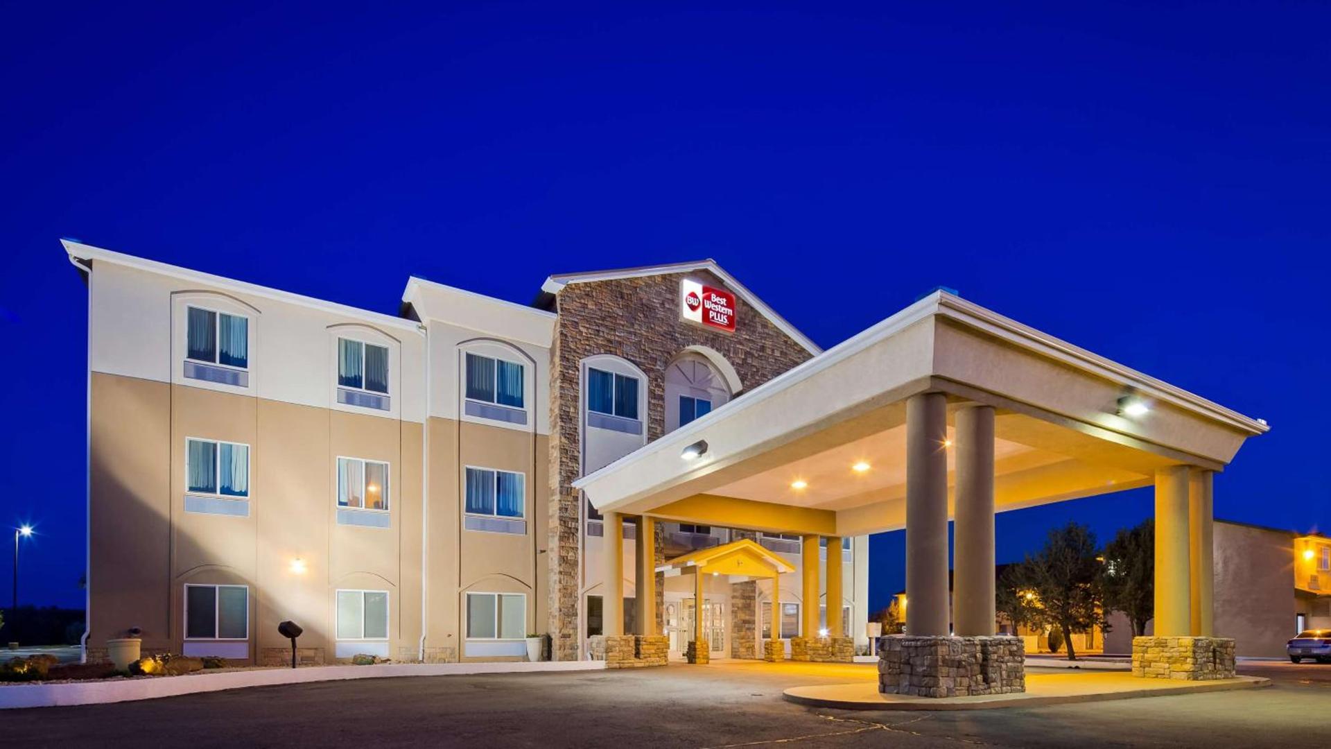 Best Western Plus Montezuma Inn and Suites — hotel in Las Vegas
