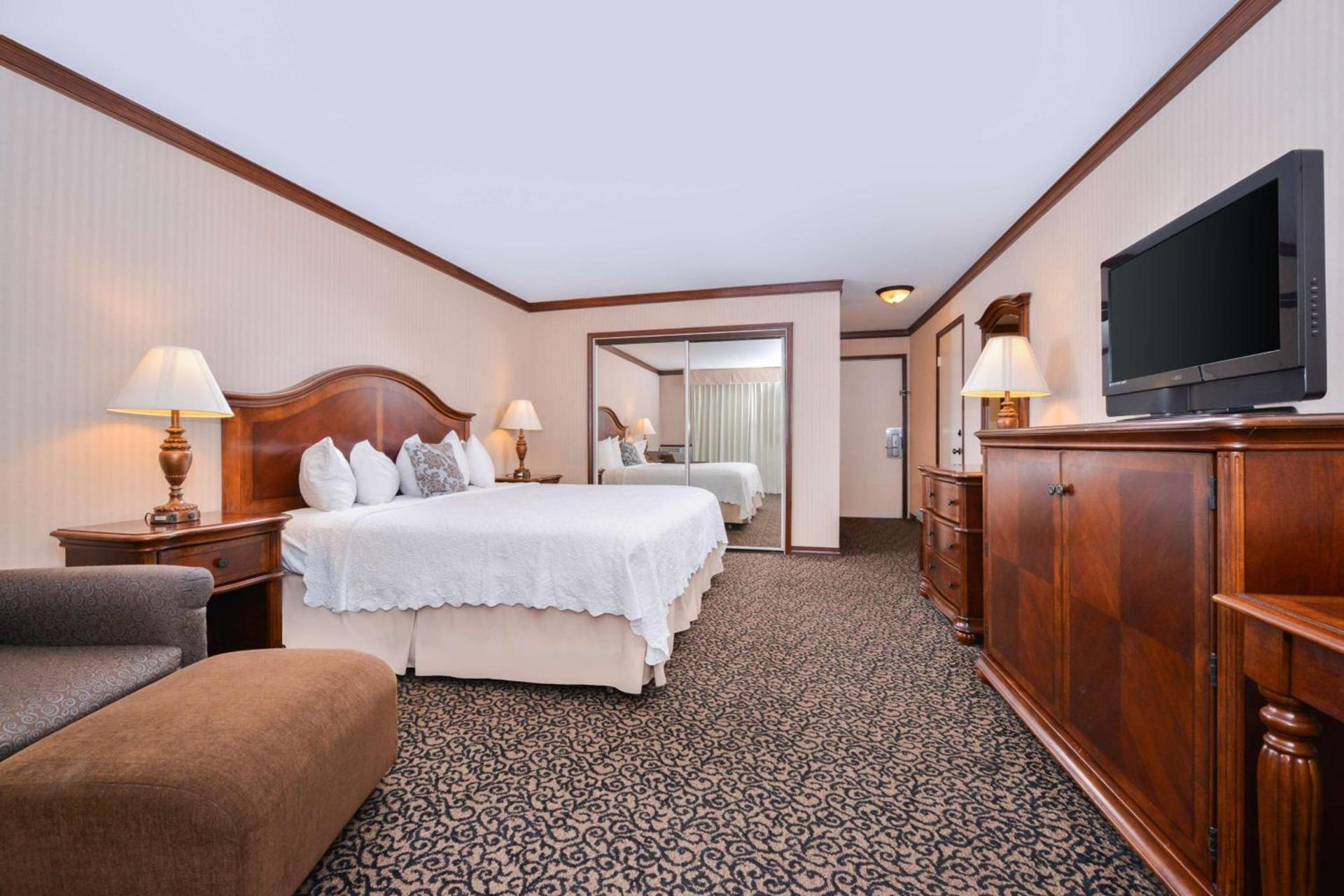 Best Western Edgewater Resort photo 26