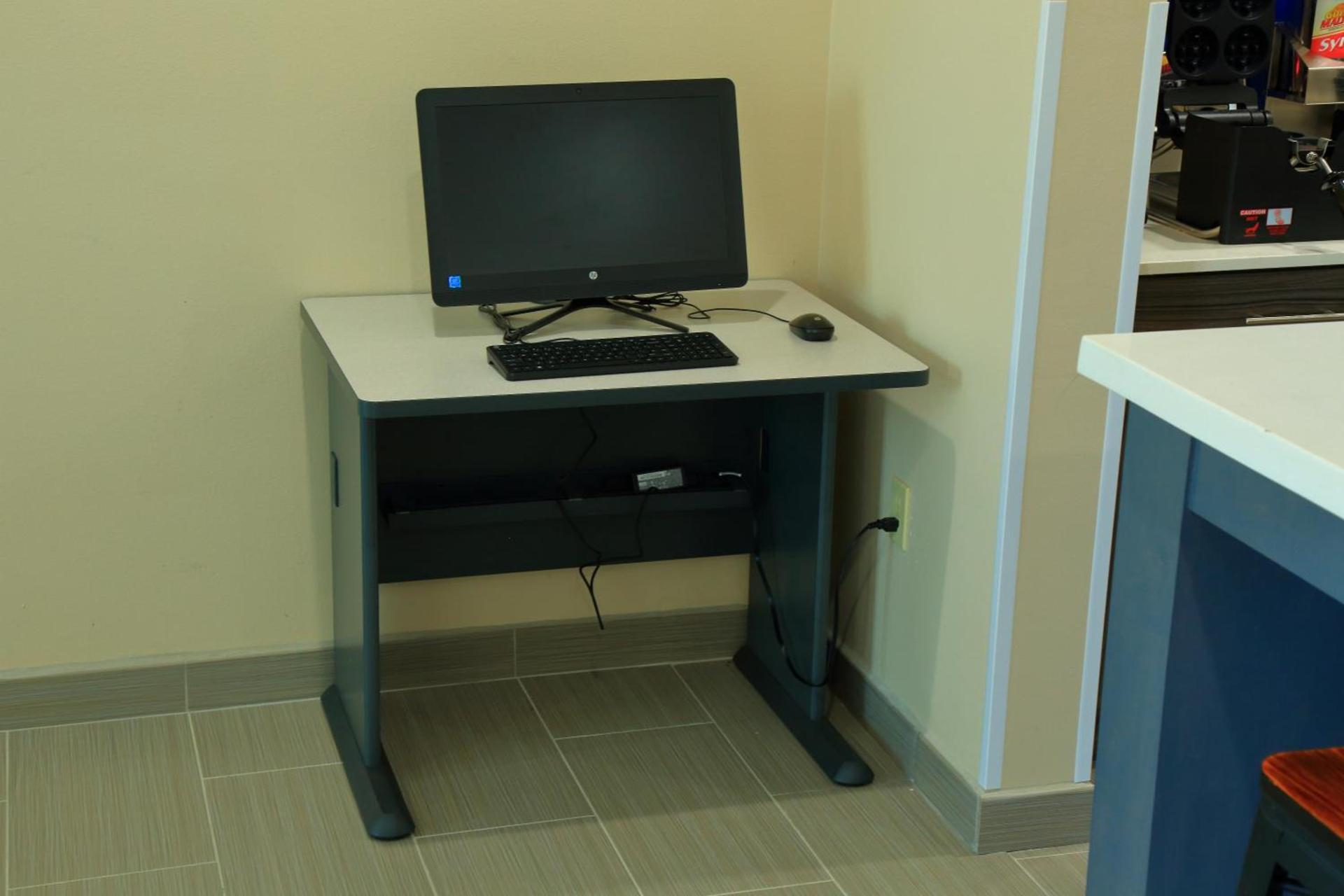 Americas Best Value Inn & Suites-Prairieville photo 70