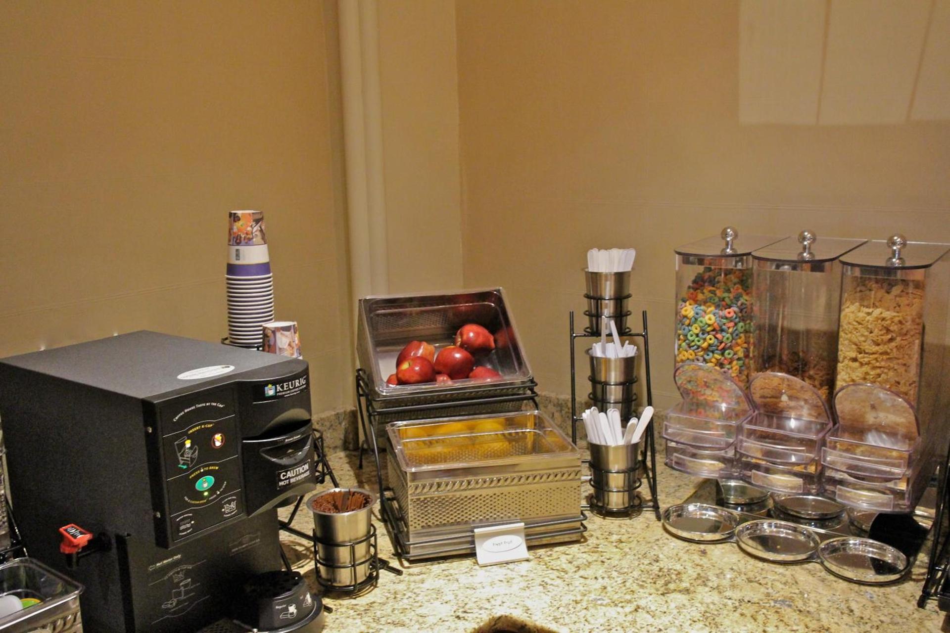 Best Western Queens Gold Coast photo 17