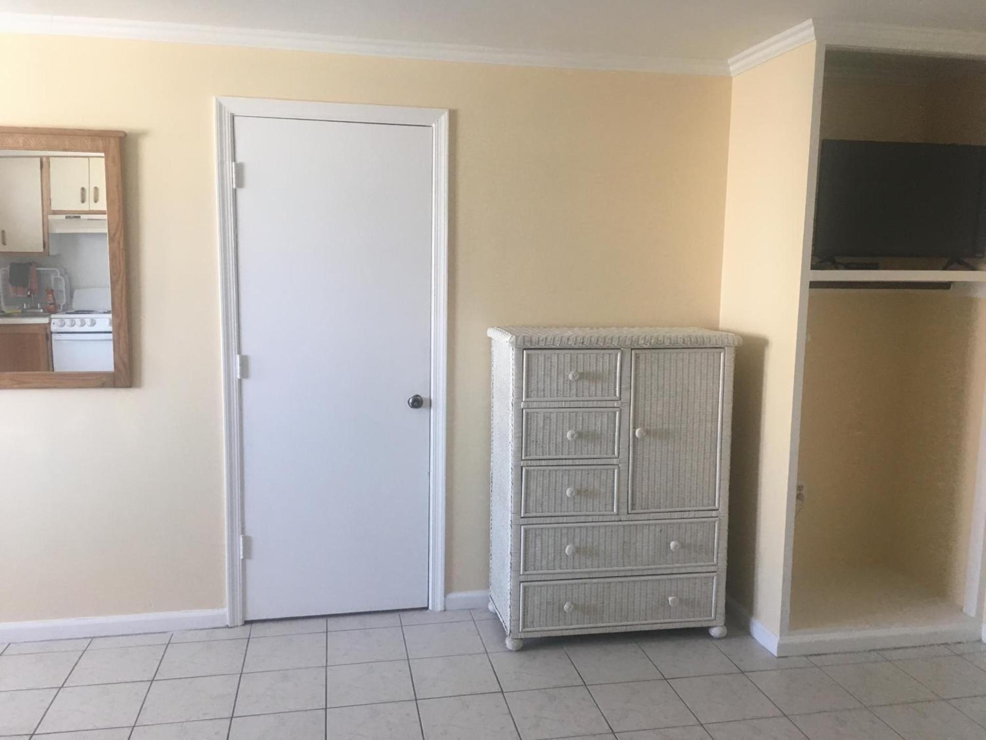 Ocean Cove Motel photo 7