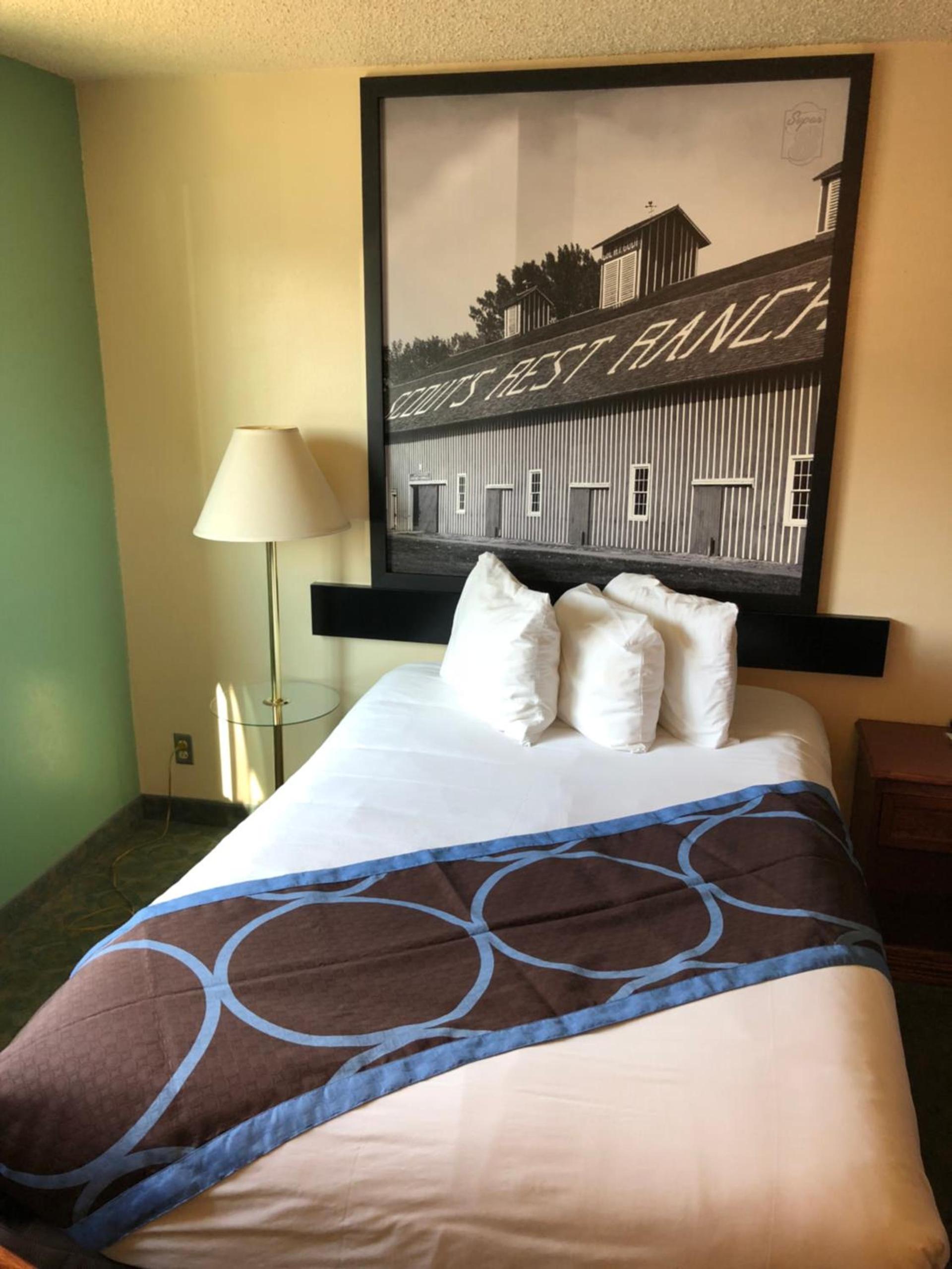Super 8 by Wyndham North Platte photo 19