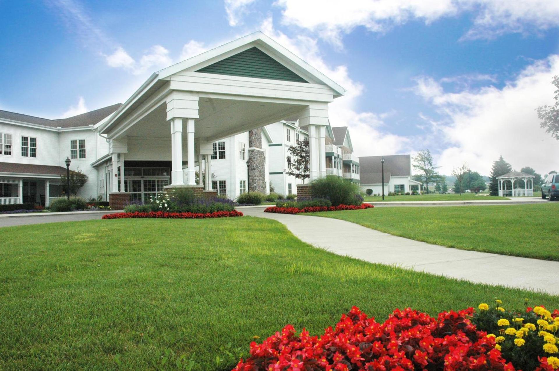 Essenhaus Inn & Conf. Center photo 1