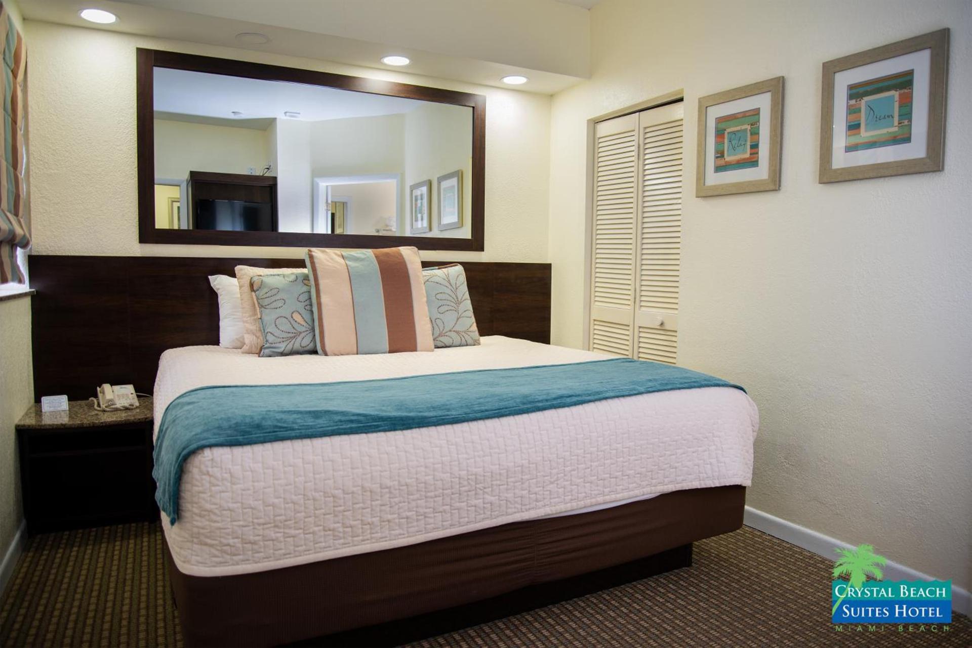 Crystal Beach Suites Miami Oceanfront Hotel photo 26