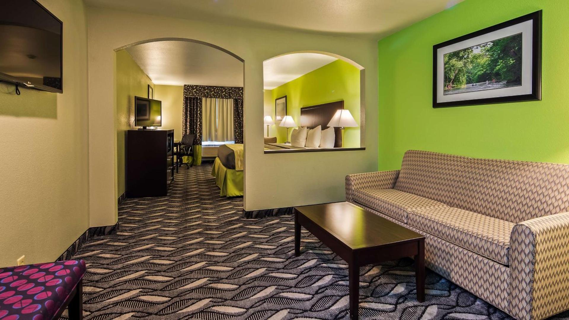 Best Western Mt. Vernon Inn photo 18
