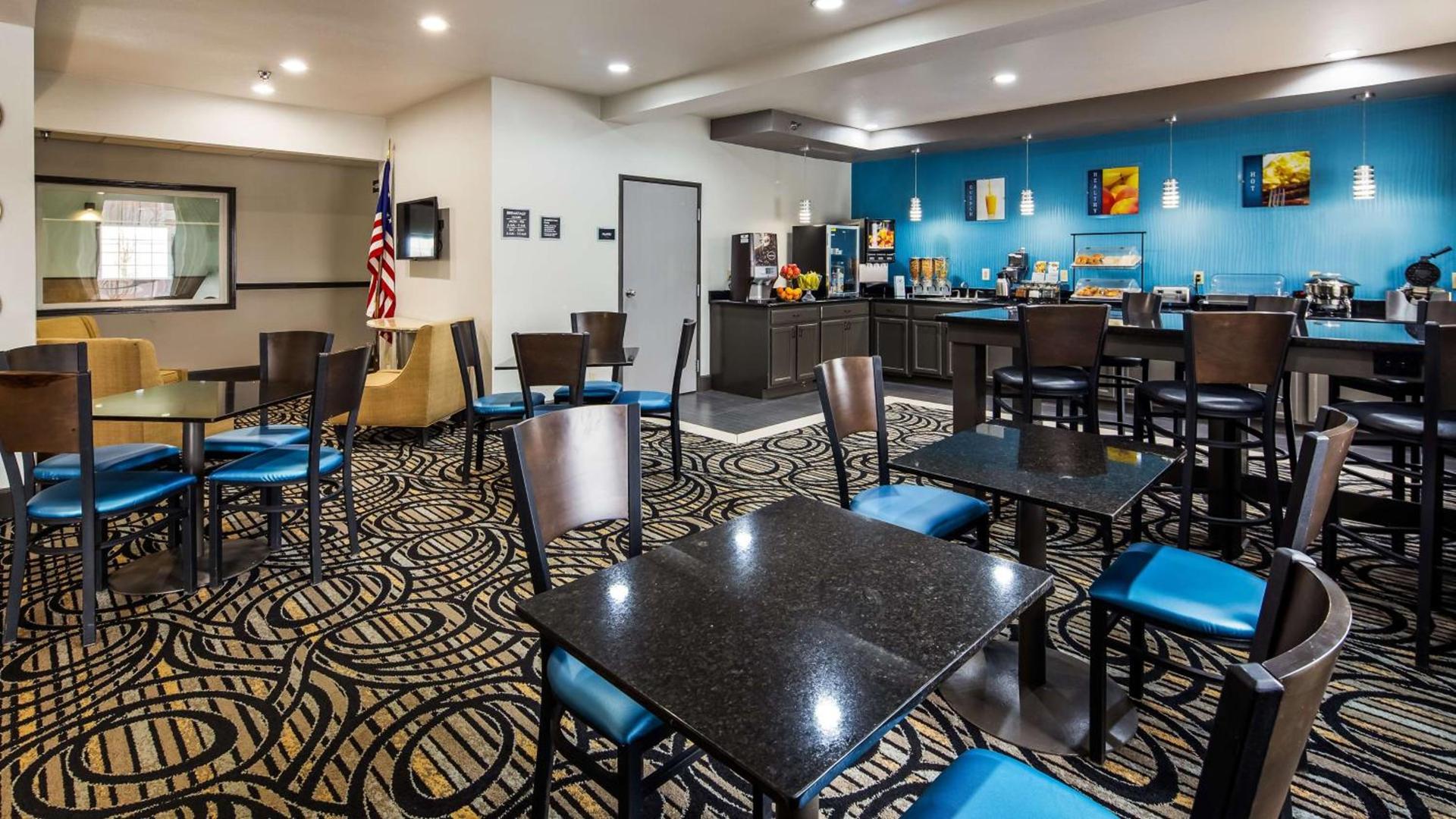 Best Western Mt. Vernon Inn photo 13