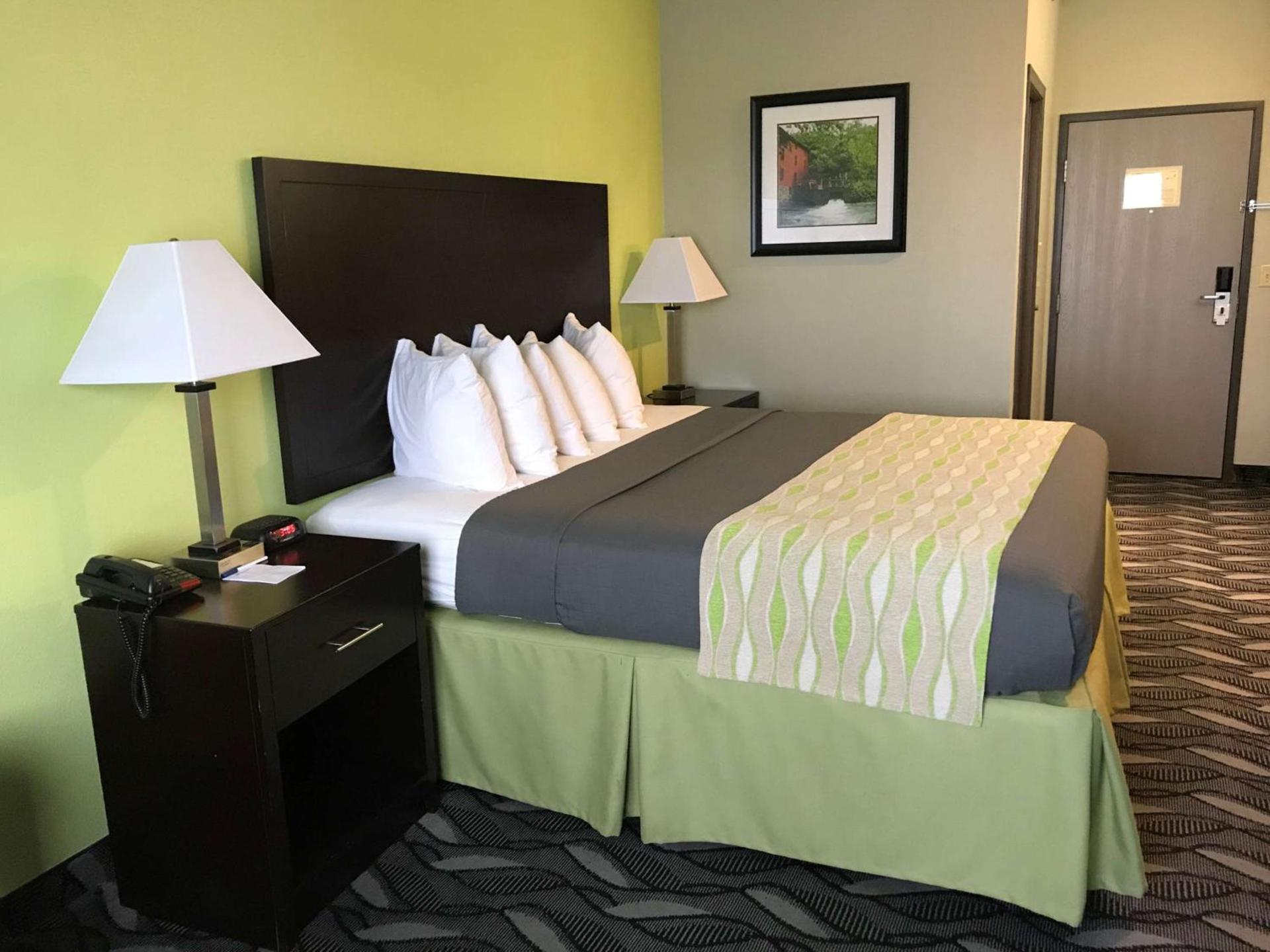 Best Western Mt. Vernon Inn photo 8