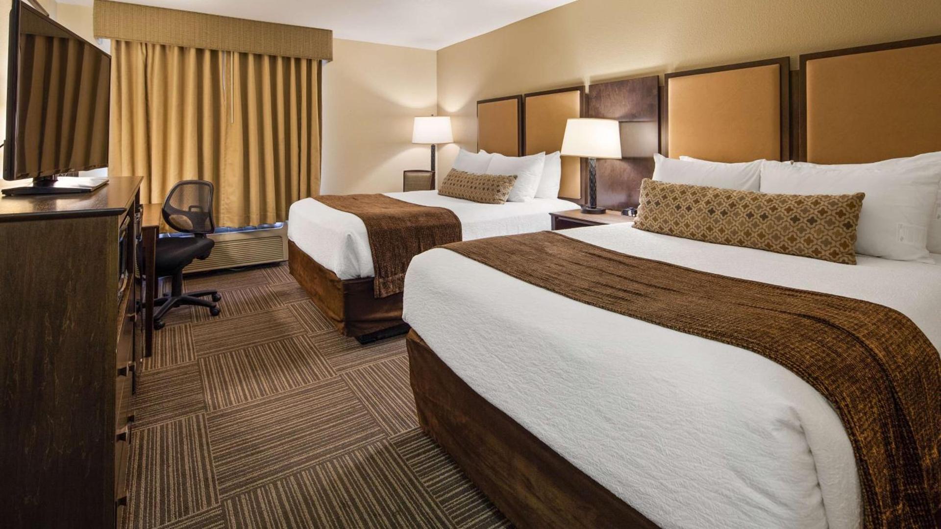 Best Western Plus Frontier Inn photo 3