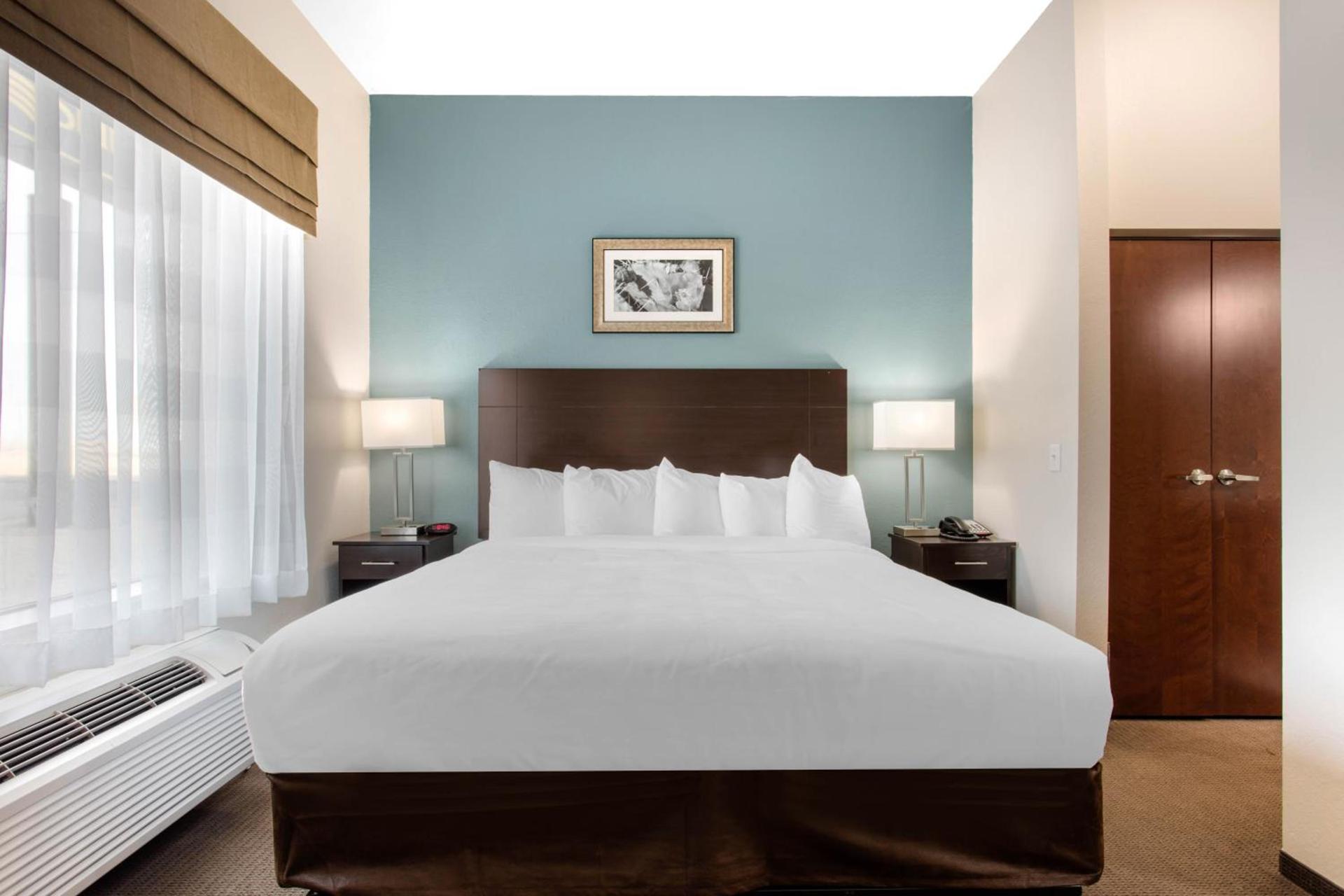 Sleep Inn Big Spring North I-20 photo 8