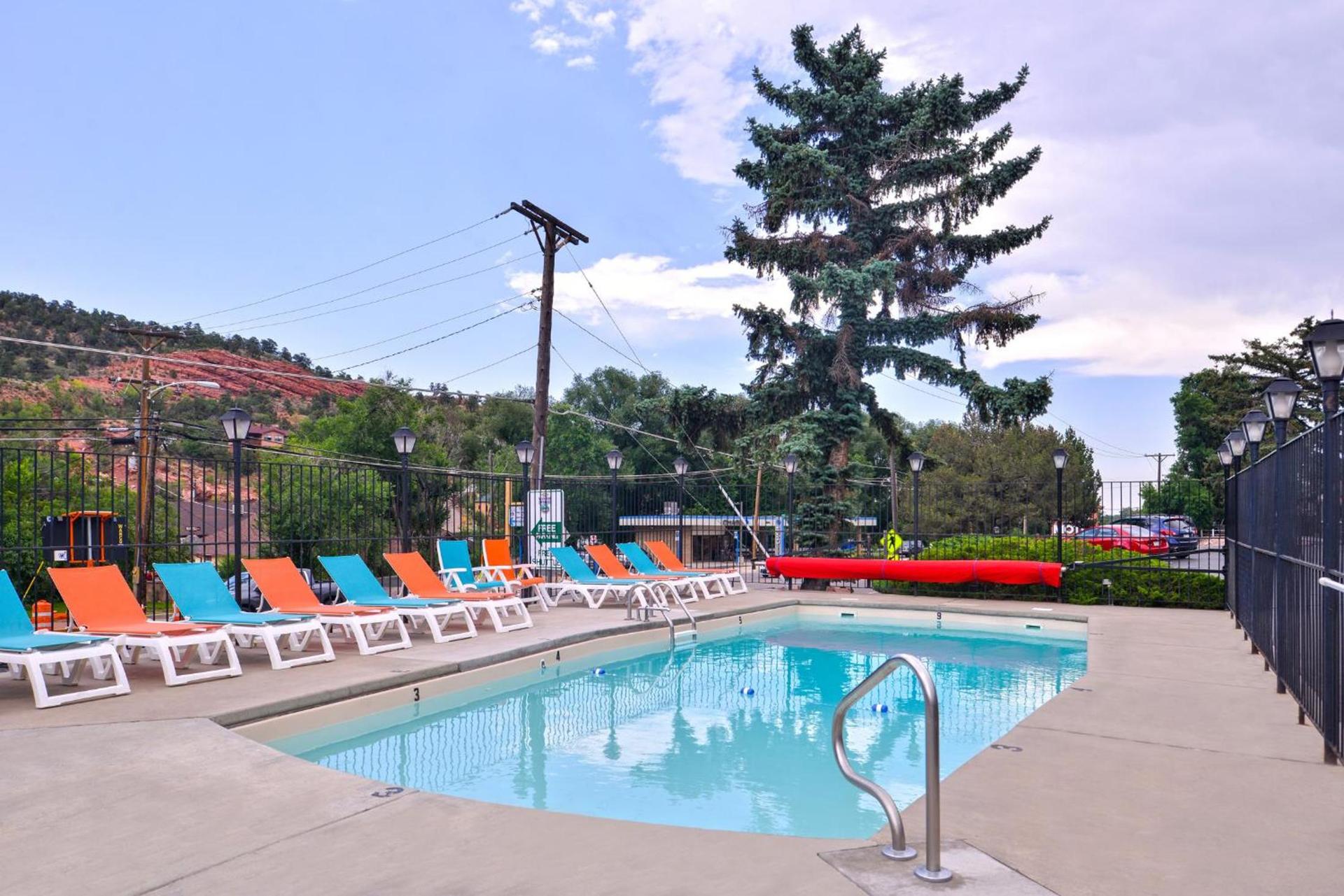 Villa Motel at Manitou Springs photo 3