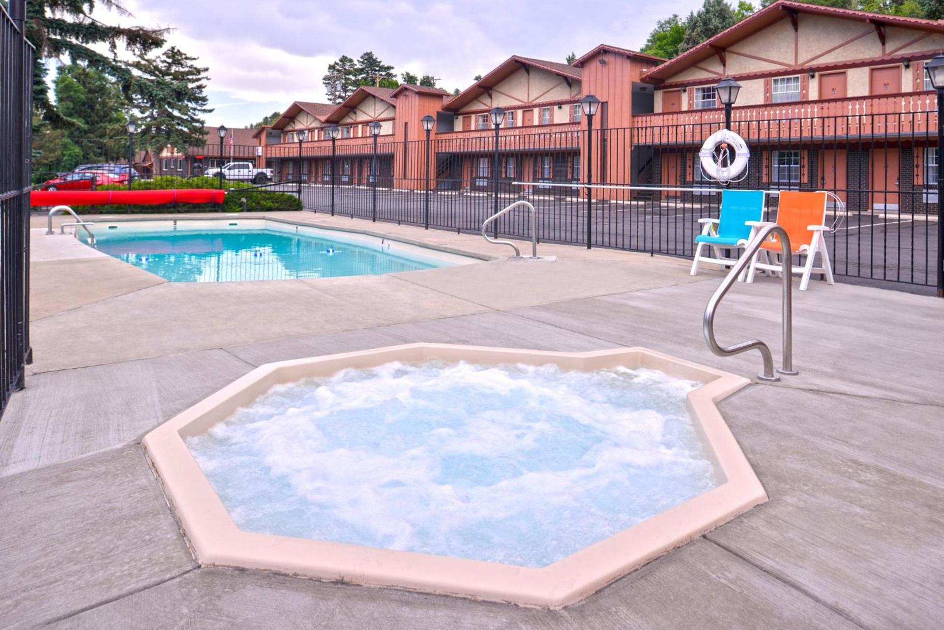 Villa Motel at Manitou Springs photo 7