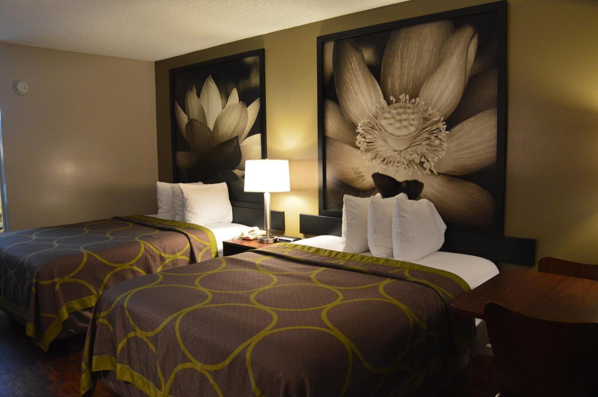 Super 8 by Wyndham Madison photo 24