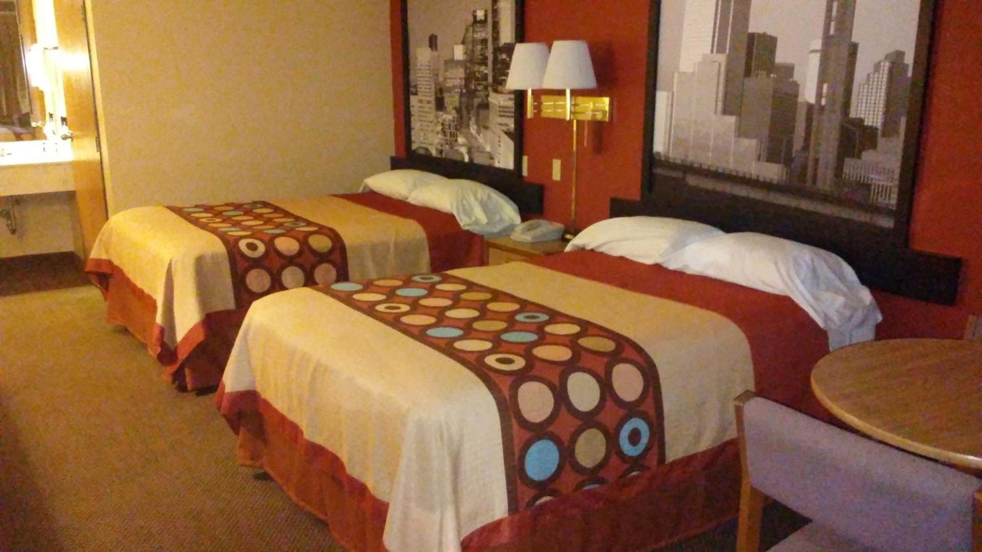 Super 8 by Wyndham Mount Vernon photo 23