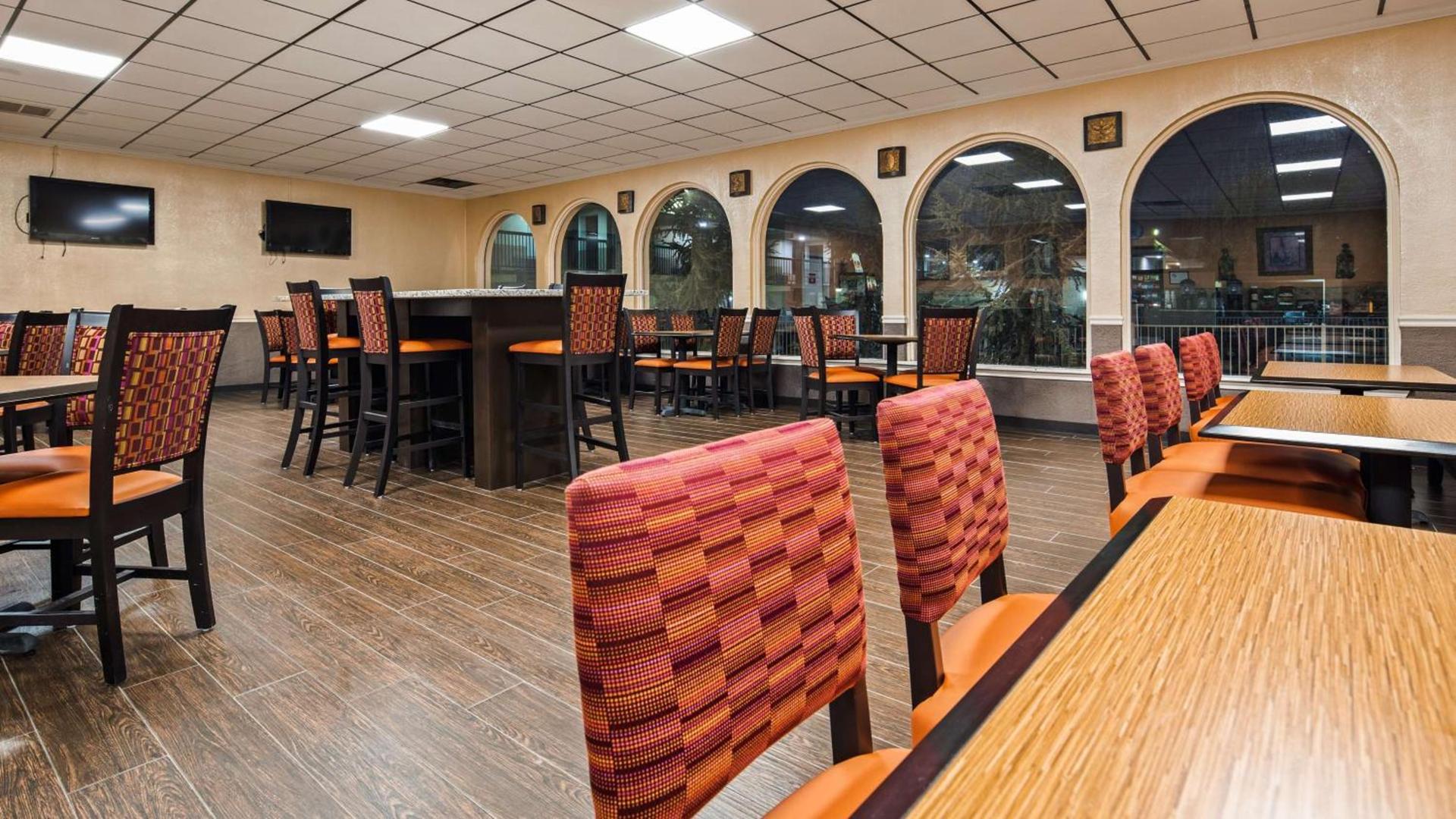 Best Western Tulsa Airport photo 17